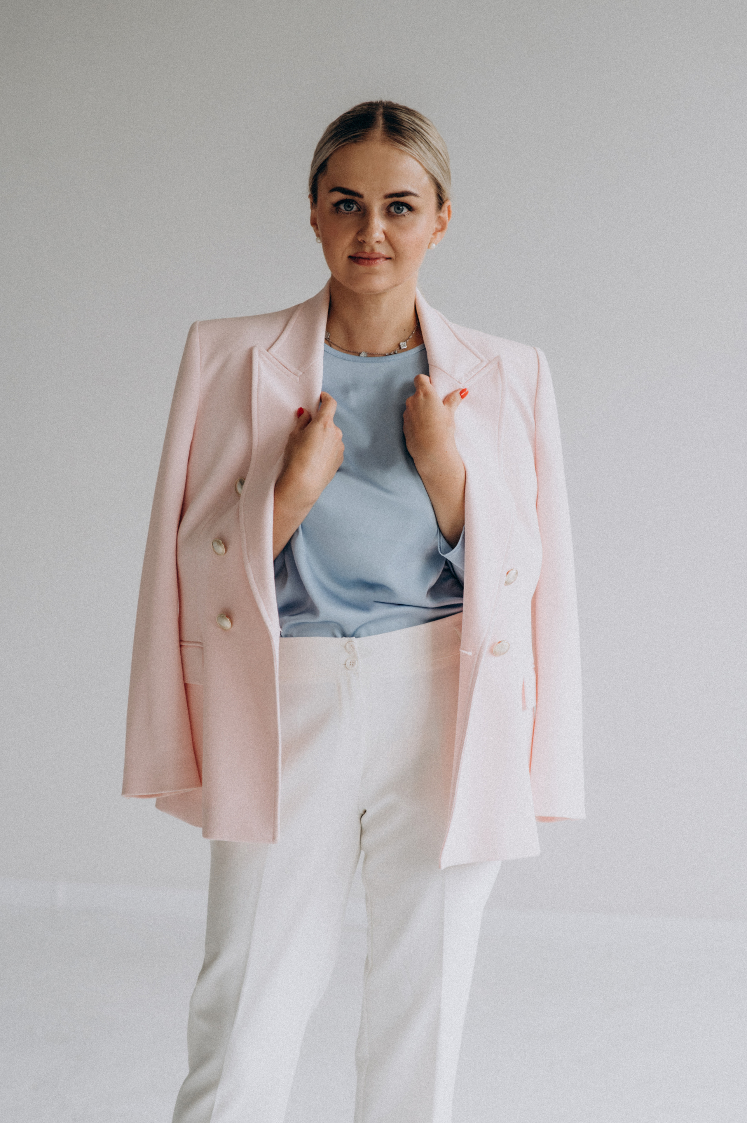 Контент зйомка, фотосесія персоналу клініки. Сімейний, дитячий та індивідуальний фотограф в м. Тернопіль, м. Львів