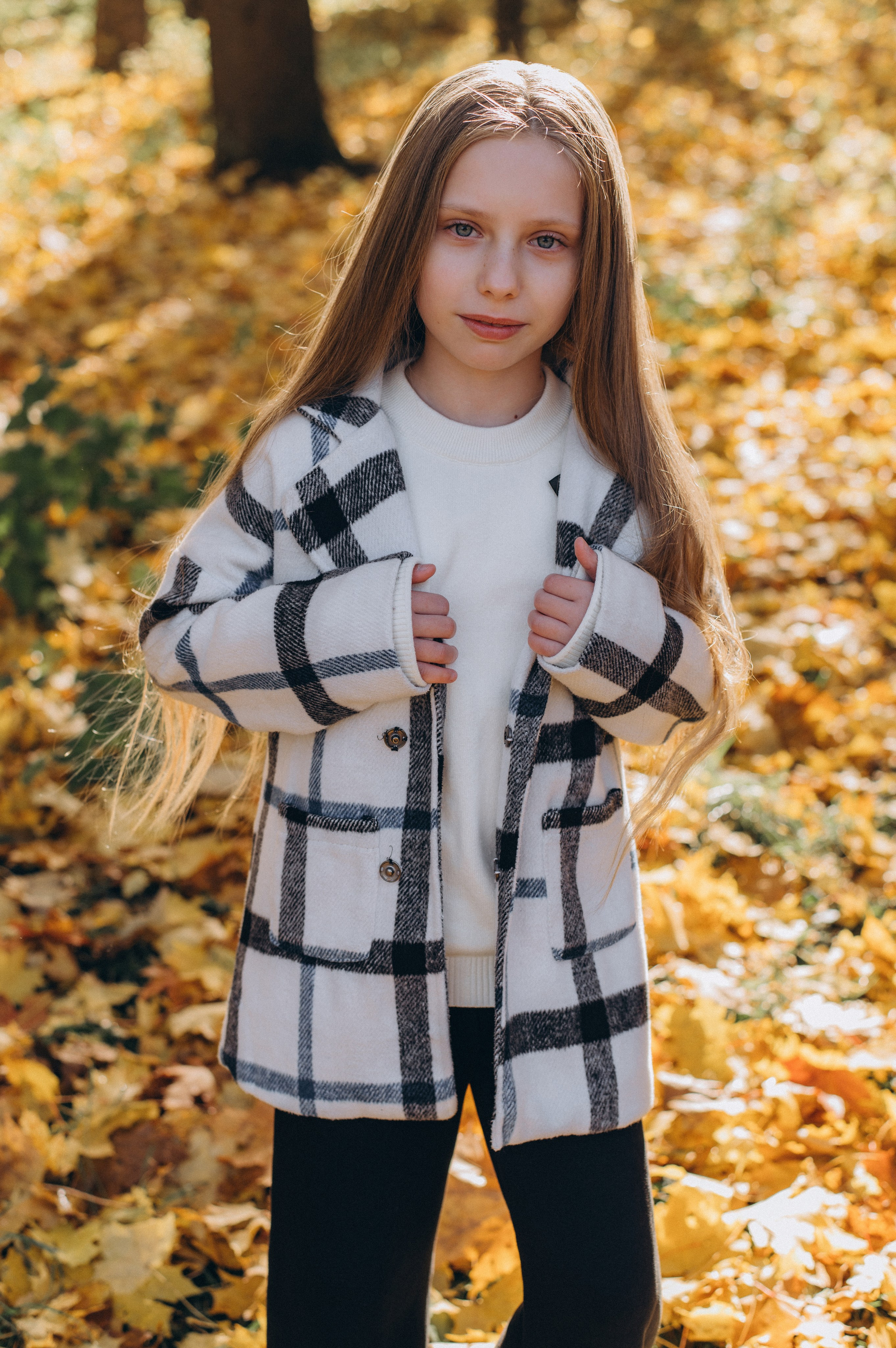 Осіння фотосесія 4 класу на віньєтки, випускні фотоальбоми Тернопіль, фотосесія випускників Тернопіль, шкільний випускний альбом Тернопіль. Сімейний, дитячий та індивідуальний фотограф в м. Тернопіль, м. Львів