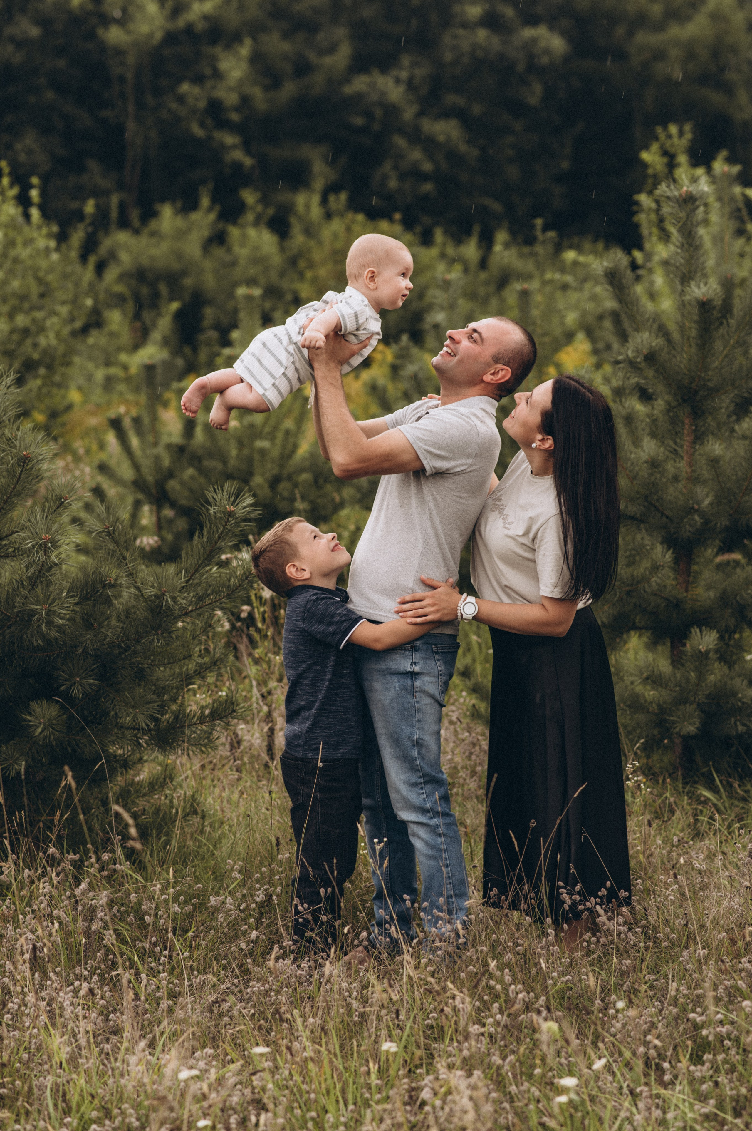 Сімейна фотосесія, сімейний фотограф Тернопіль, сімейна зйомка на природі. Сімейний, дитячий та індивідуальний фотограф в м. Тернопіль, м. Львів