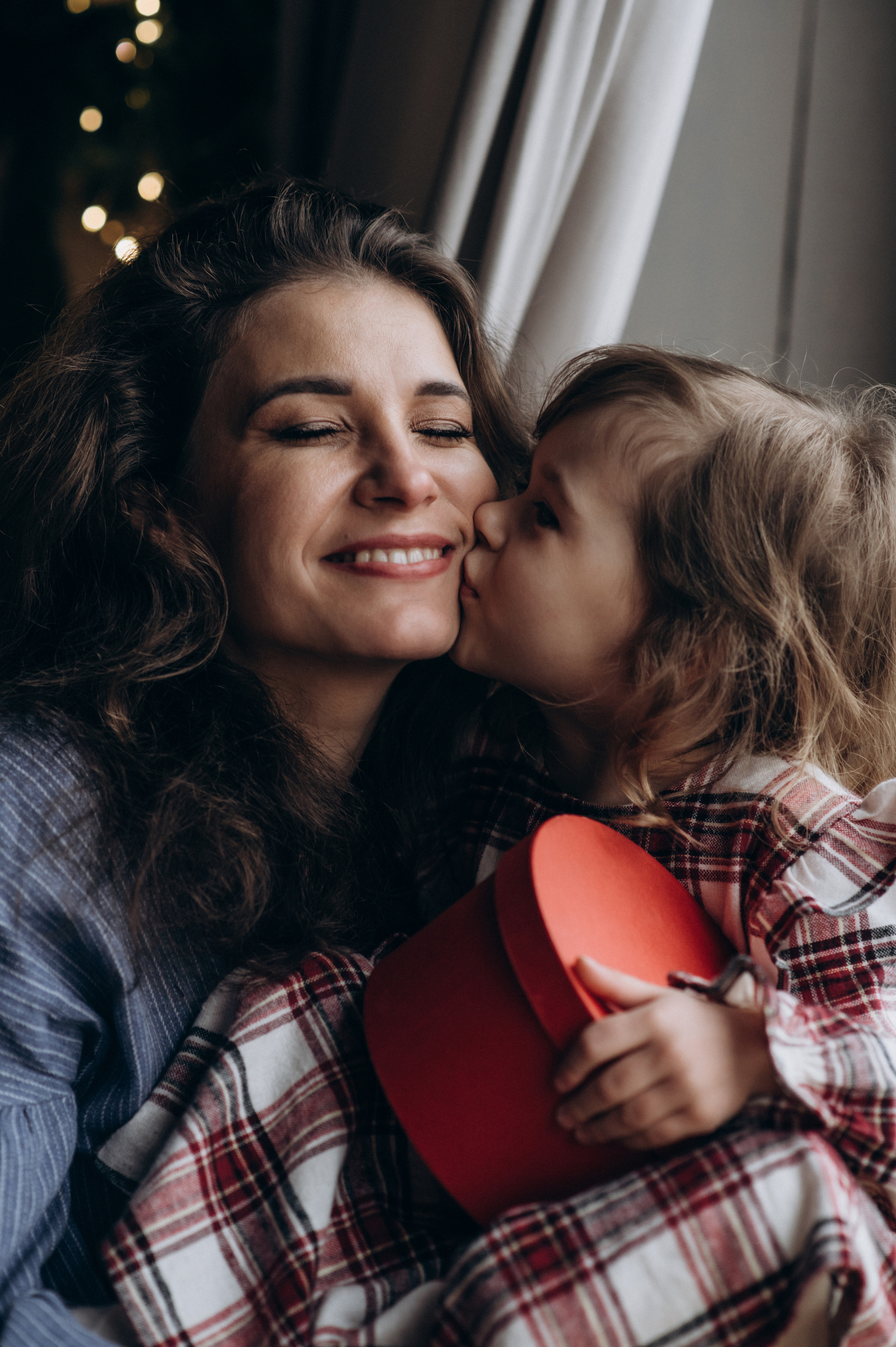 Новорічна сімейна зйомка у студії. Сімейний, дитячий та індивідуальний фотограф в м. Тернопіль, м. Львів