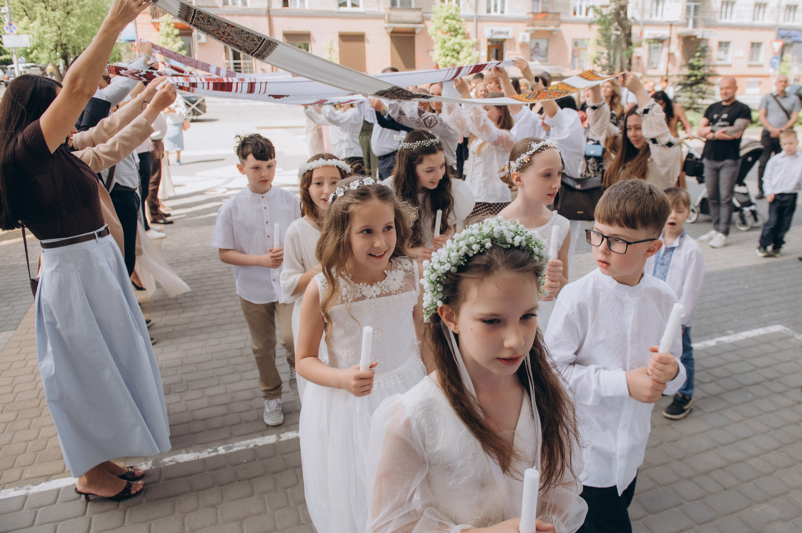 Фотосесія Першого Причастя Тернопіль, фотосесія Причастя Тернопіль, Таїнство Першого Причастя Тернопіль, Катедра Причастя Тернопіль. Сімейний, дитячий та індивідуальний фотограф в м. Тернопіль, м. Львів