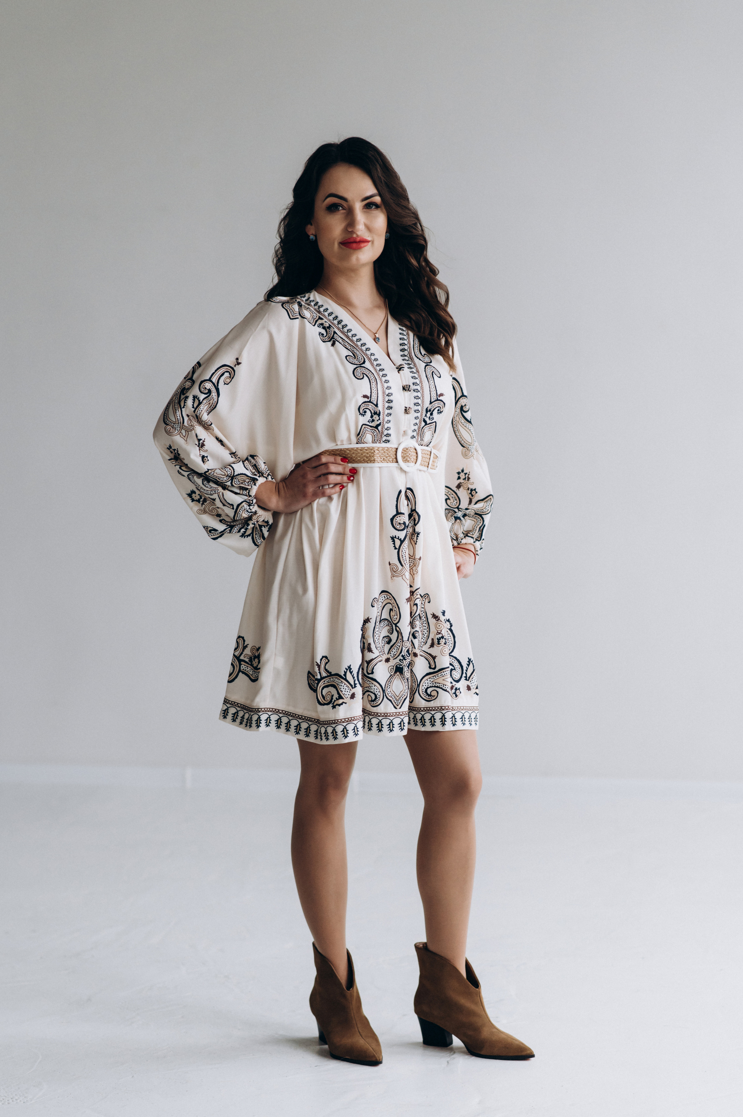 Індивідуальна фотосесія у студії. Сімейний, дитячий та індивідуальний фотограф в м. Тернопіль, м. Львів