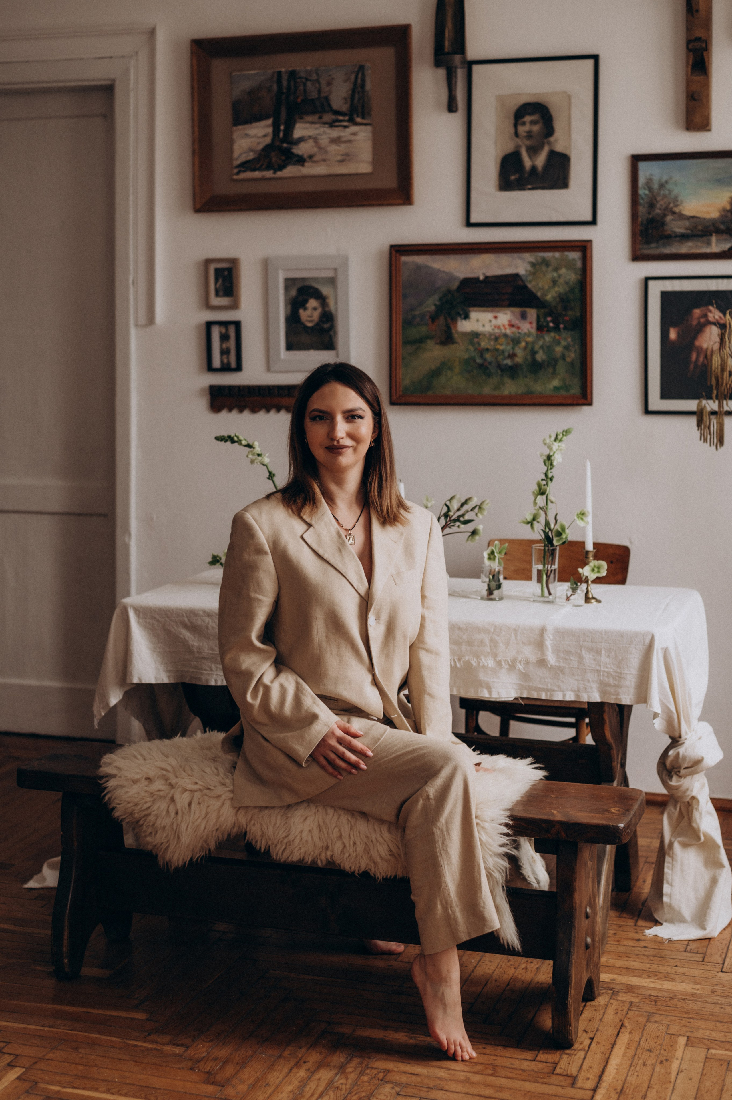 Сімейна фотосесія мами і донечок, зйомка Тернопіль Львів етностиль. Сімейний, дитячий та індивідуальний фотограф в м. Тернопіль, м. Львів