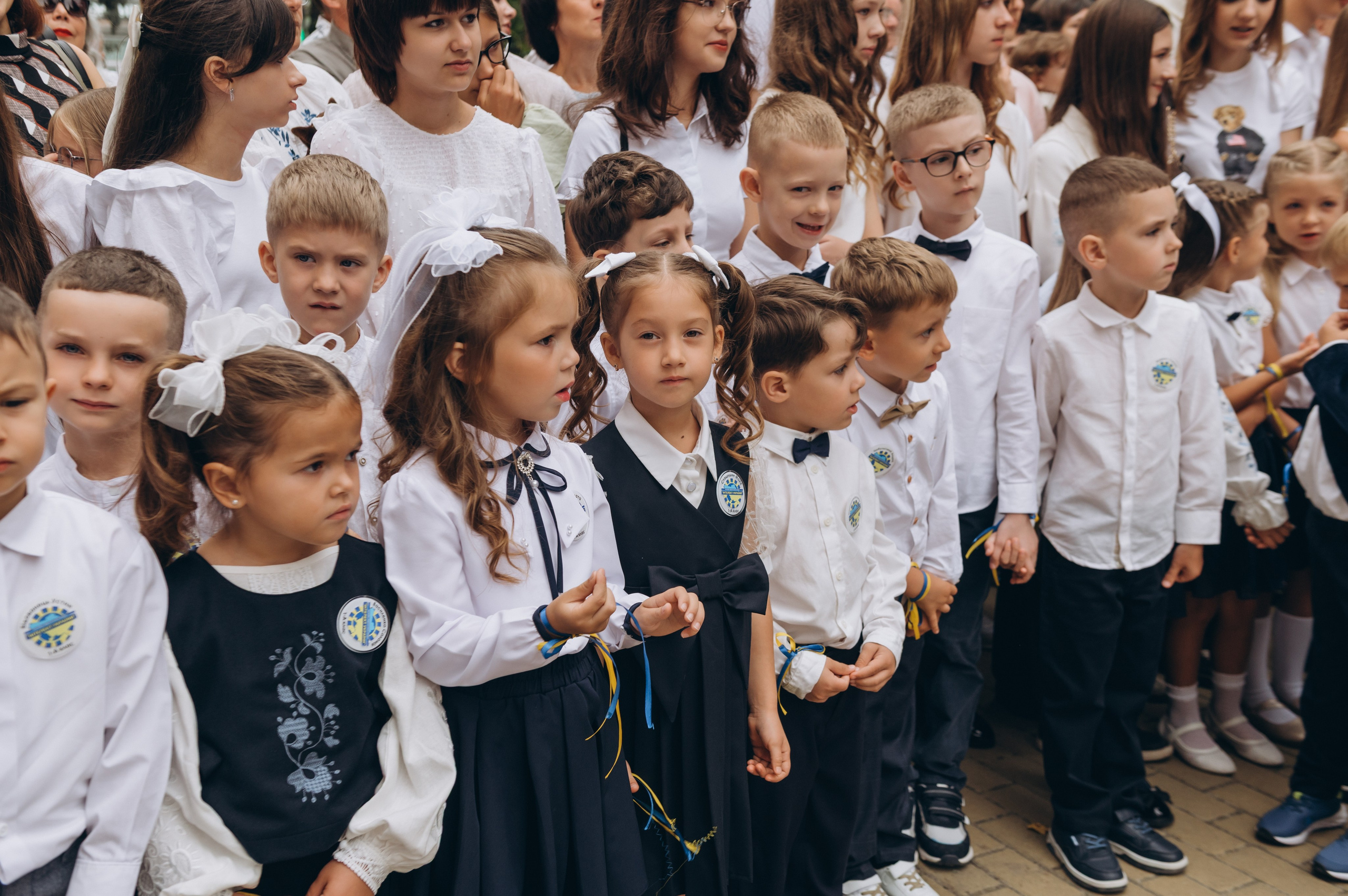 Перший дзвоник у Тернополі, фотосесія першокласників