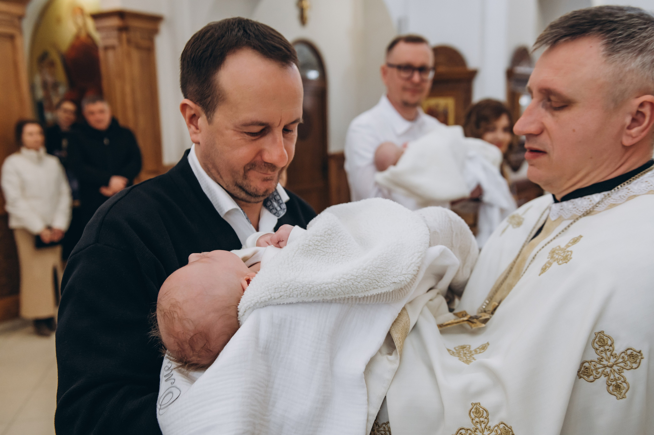 Фотосесія Хрещення Тернопіль, зйомка Хрестин Тернопіль, Храм Різдва Пресвятої Богородиці УГКЦ Тернопіль. Сімейний, дитячий та індивідуальний фотограф в м. Тернопіль, м. Львів