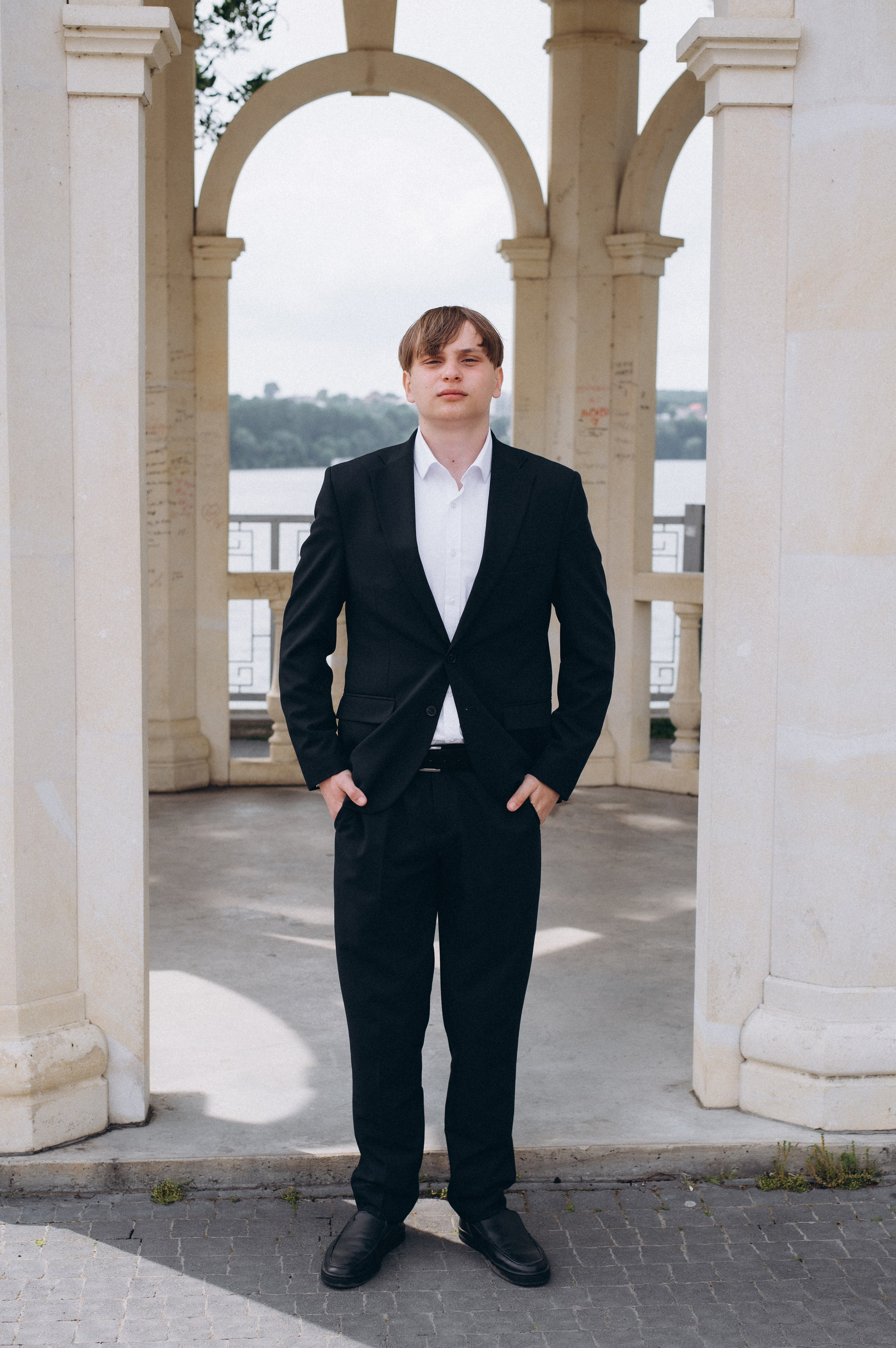 Випускники 2025, фотосесія випускного Тернопіль, фотосесія випускників Тернопіль, зйомка випускного, фотосесія випускного. Сімейний, дитячий та індивідуальний фотограф в м. Тернопіль, м. Львів