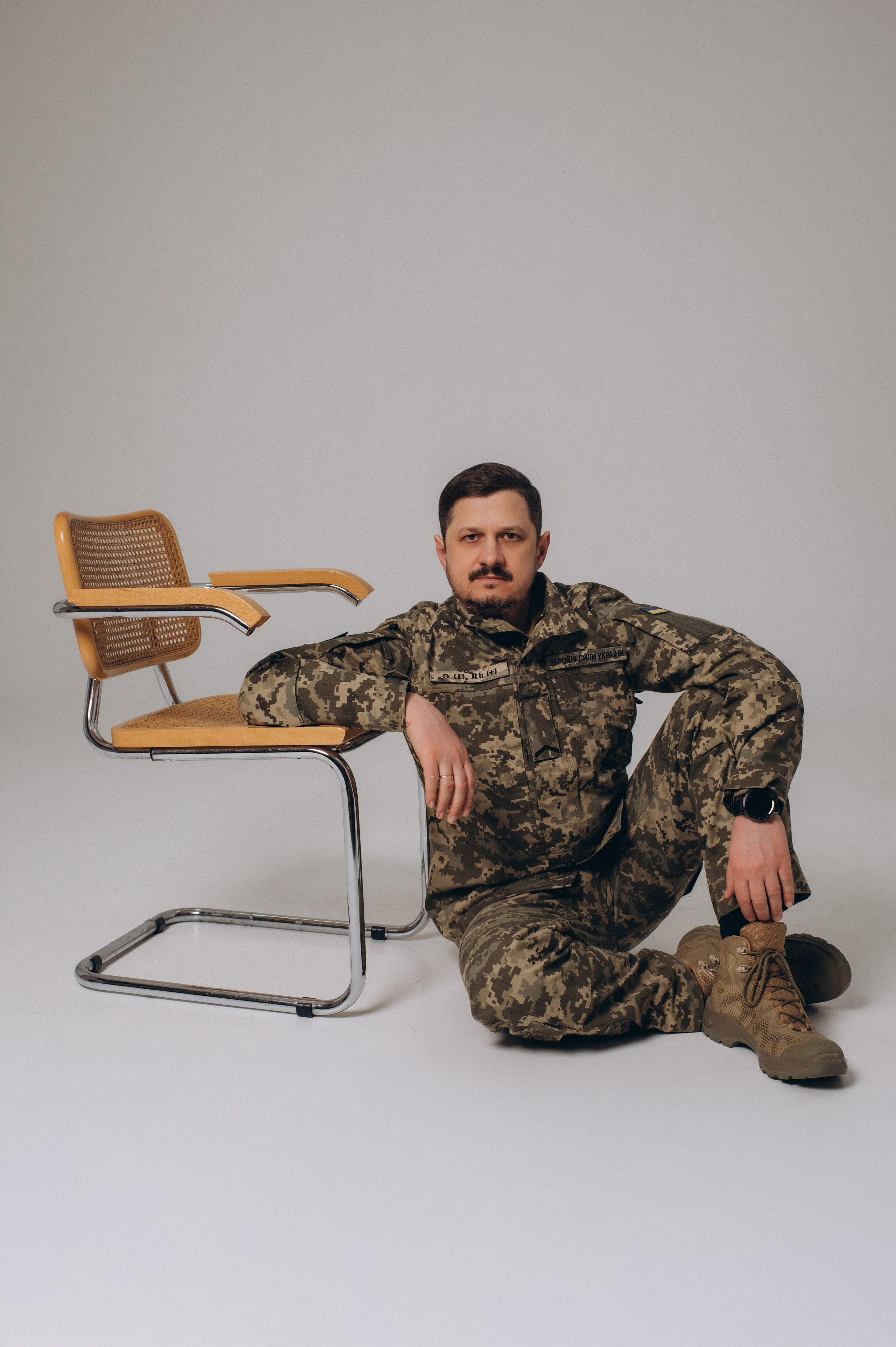 Фотосесія лавсторі Тернопіль, зйомка lovestory Тернопіль, сімейний фотограф Тернопіль, фотосесія пари в студії, сімейна фотосесія Тернопіль. Сімейний, дитячий та індивідуальний фотограф в м. Тернопіль, м. Львів