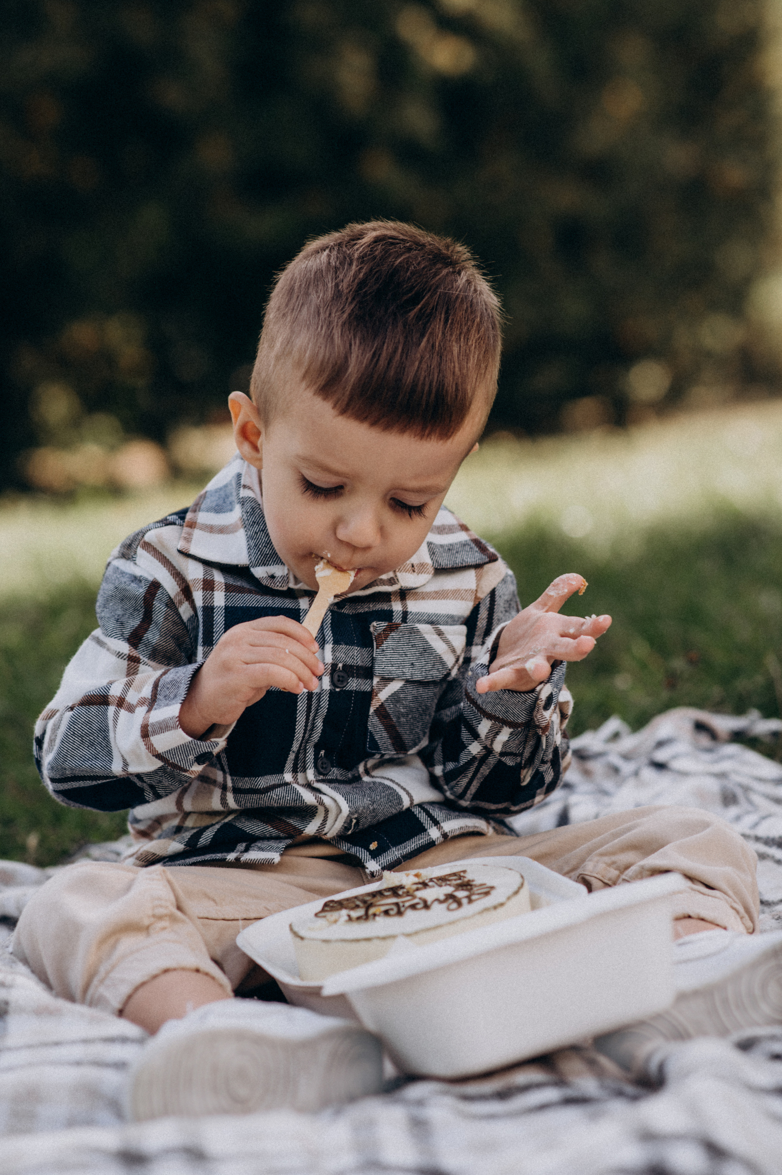 Сімейна дитяча фотосесія дня народження, cake smash. Сімейний, дитячий та індивідуальний фотограф в м. Тернопіль, м. Львів