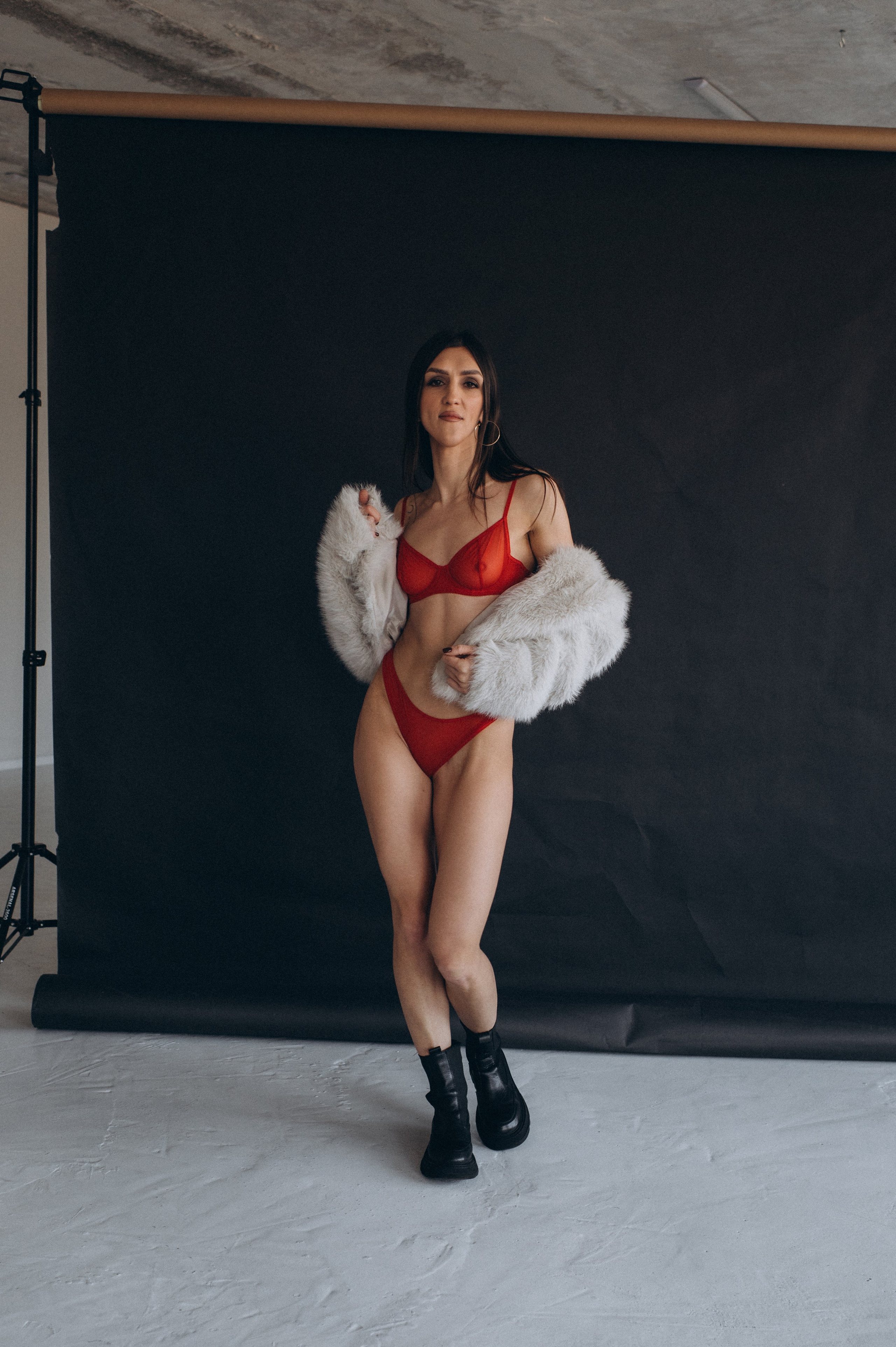 Індивідуальна фотосесія Тернопіль, студійна зйомка Львів, портретний фотограф Тернопіль. Сімейний, дитячий та індивідуальний фотограф в м. Тернопіль, м. Львів