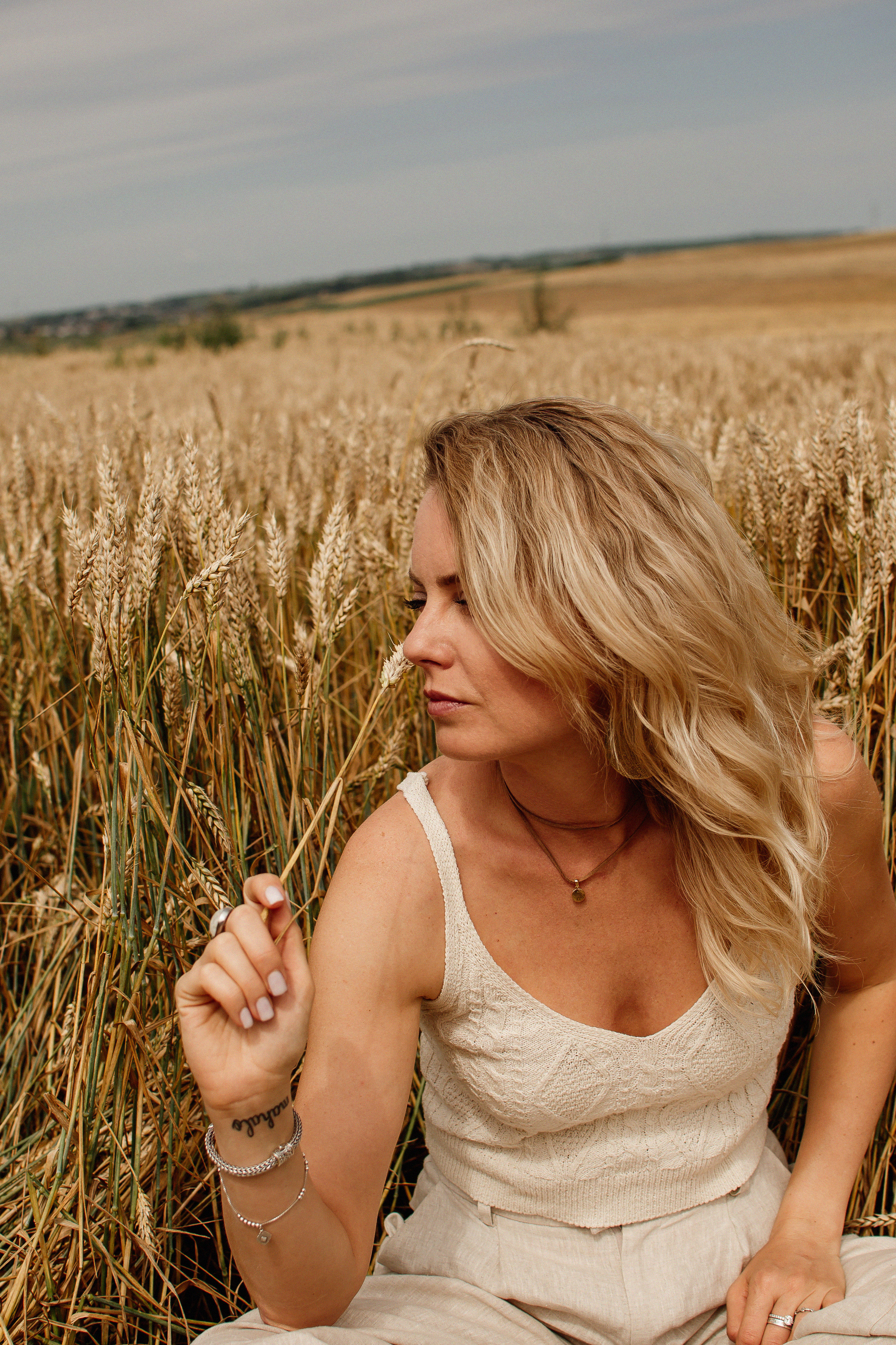 Фотосесія в пшениці. Тернопільська обл. Сімейний, дитячий та індивідуальний фотограф в м. Тернопіль, м. Львів