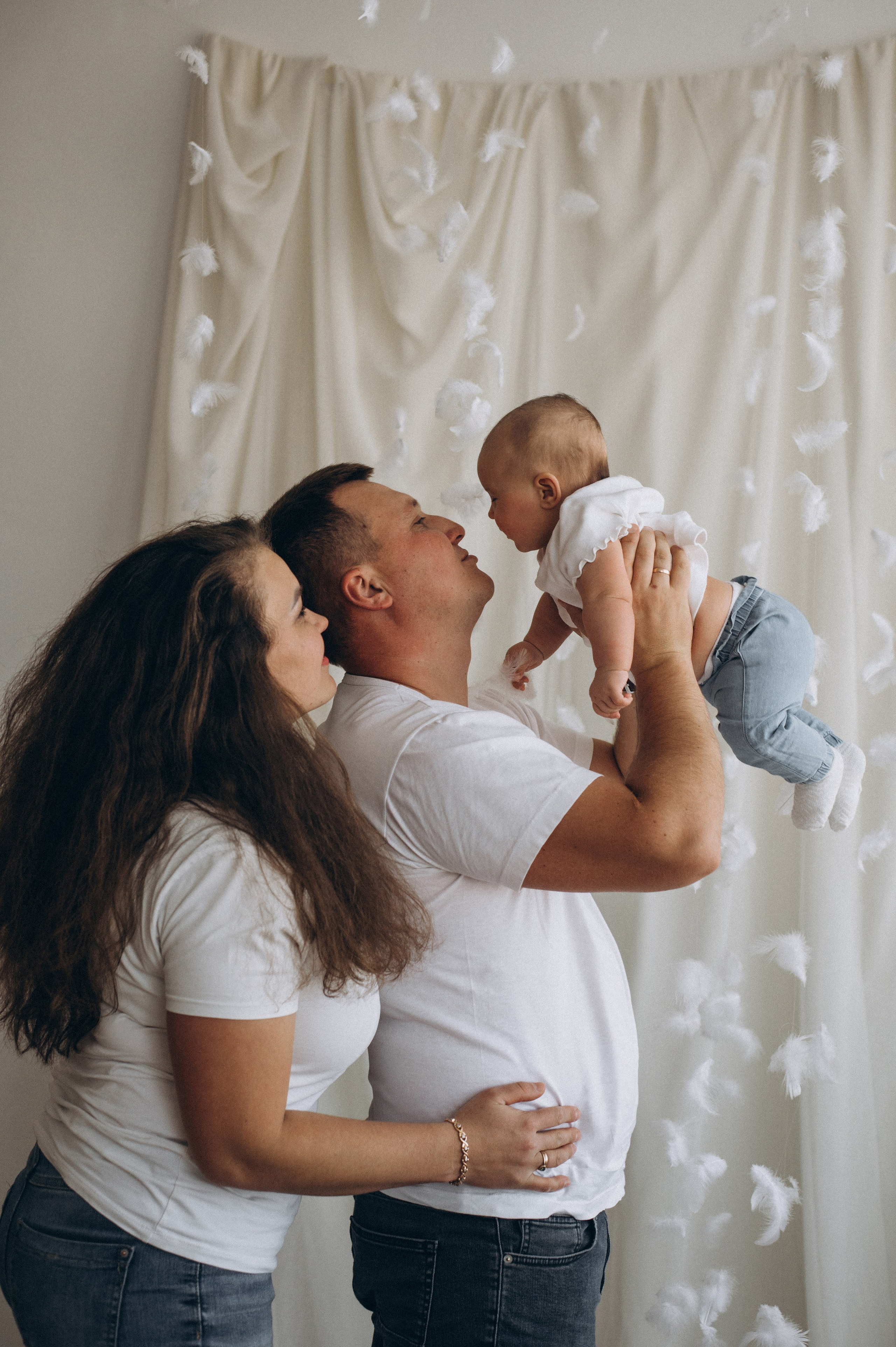 Сімейна фотосесія Тернопіль Львів, студійна сімейна зйомка з дітьми. Сімейний, дитячий та індивідуальний фотограф в м. Тернопіль, м. Львів