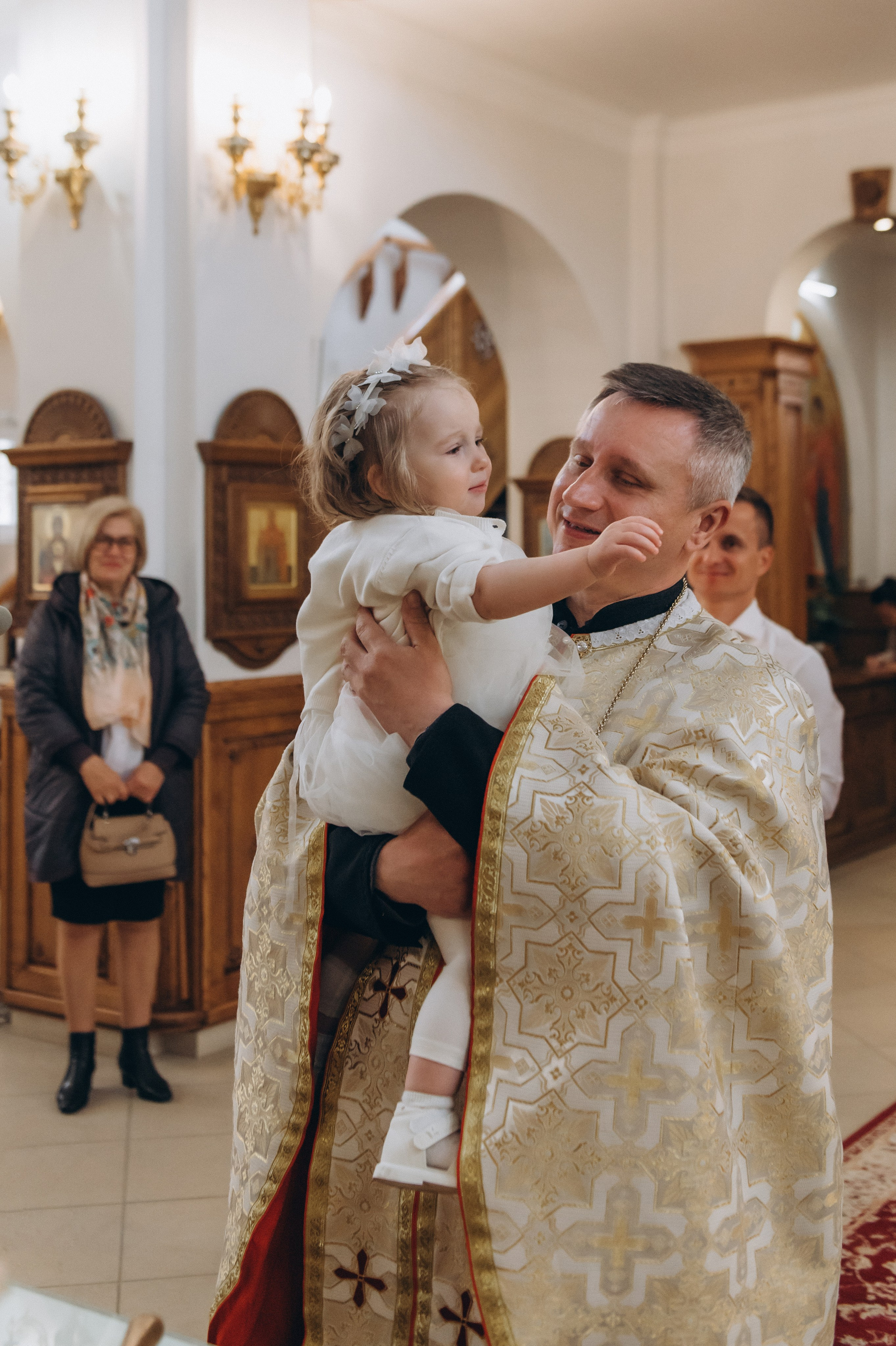 Фотосесія Хрещення Тернопіль, зйомка Хрестин Тернопіль, фотограф на хрестини Тернопіль, хрещення Львів. Сімейний, дитячий та індивідуальний фотограф в м. Тернопіль, м. Львів