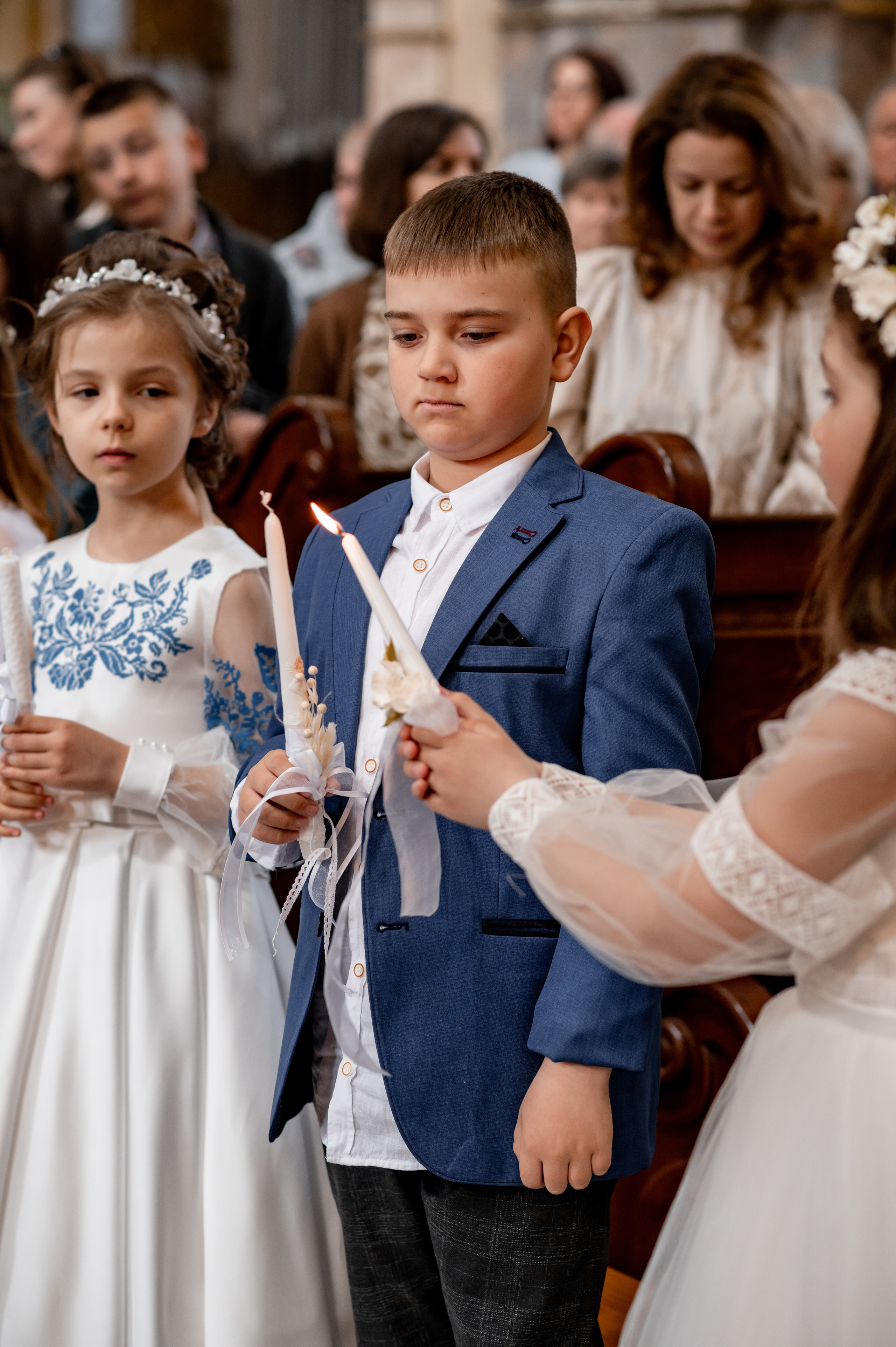 Фотосесія Першого Причастя Тернопіль, зйомка Причастя Тернопіль, Таїнство Першого Причастя Тернопіль, Катедра Причастя Тернопіль. Сімейний, дитячий та індивідуальний фотограф в м. Тернопіль, м. Львів