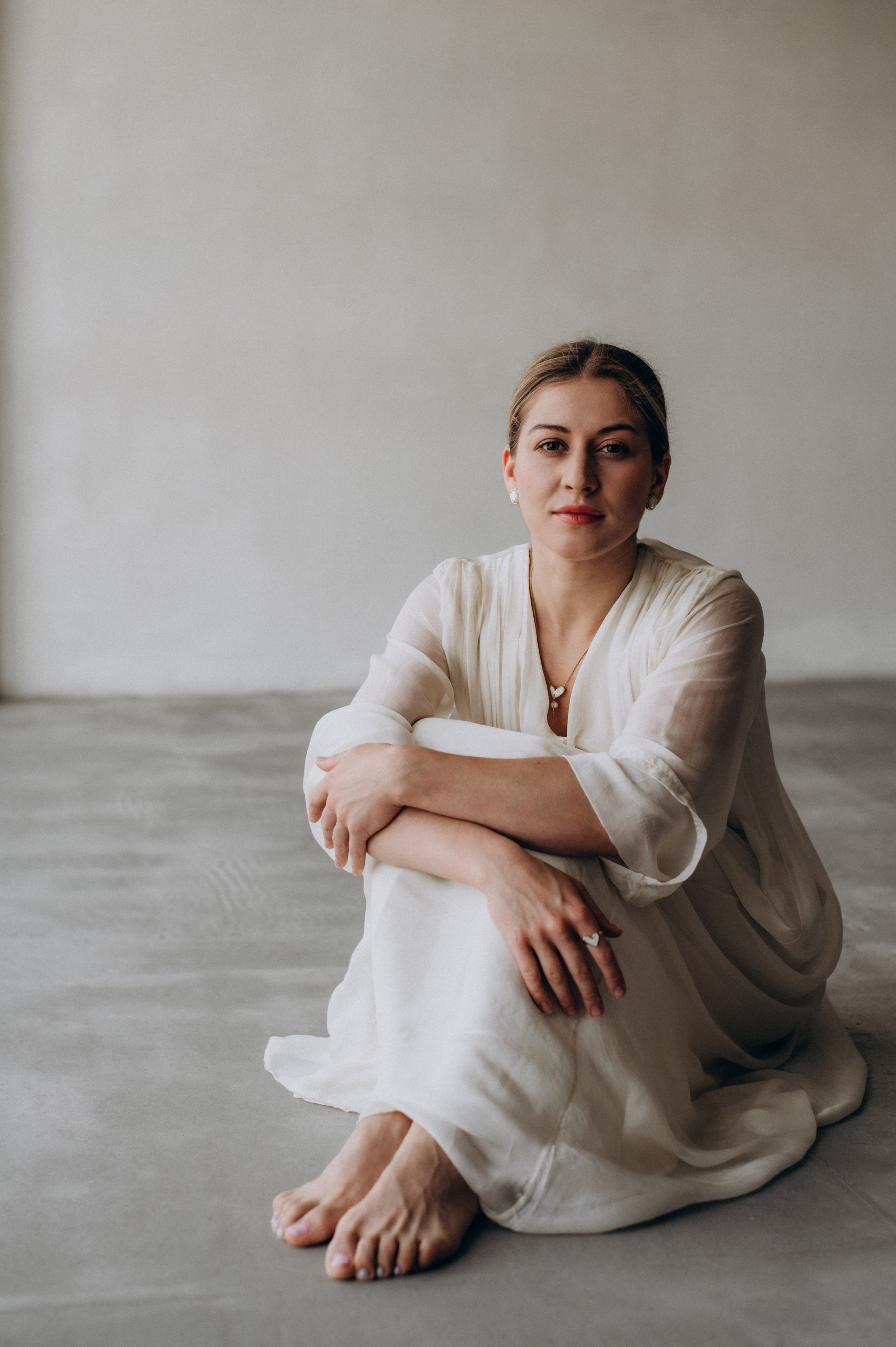 Індивідуальна фотосесія у студії Тернопіль, індивідуальна зйомка Львів. Сімейний, дитячий та індивідуальний фотограф в м. Тернопіль, м. Львів