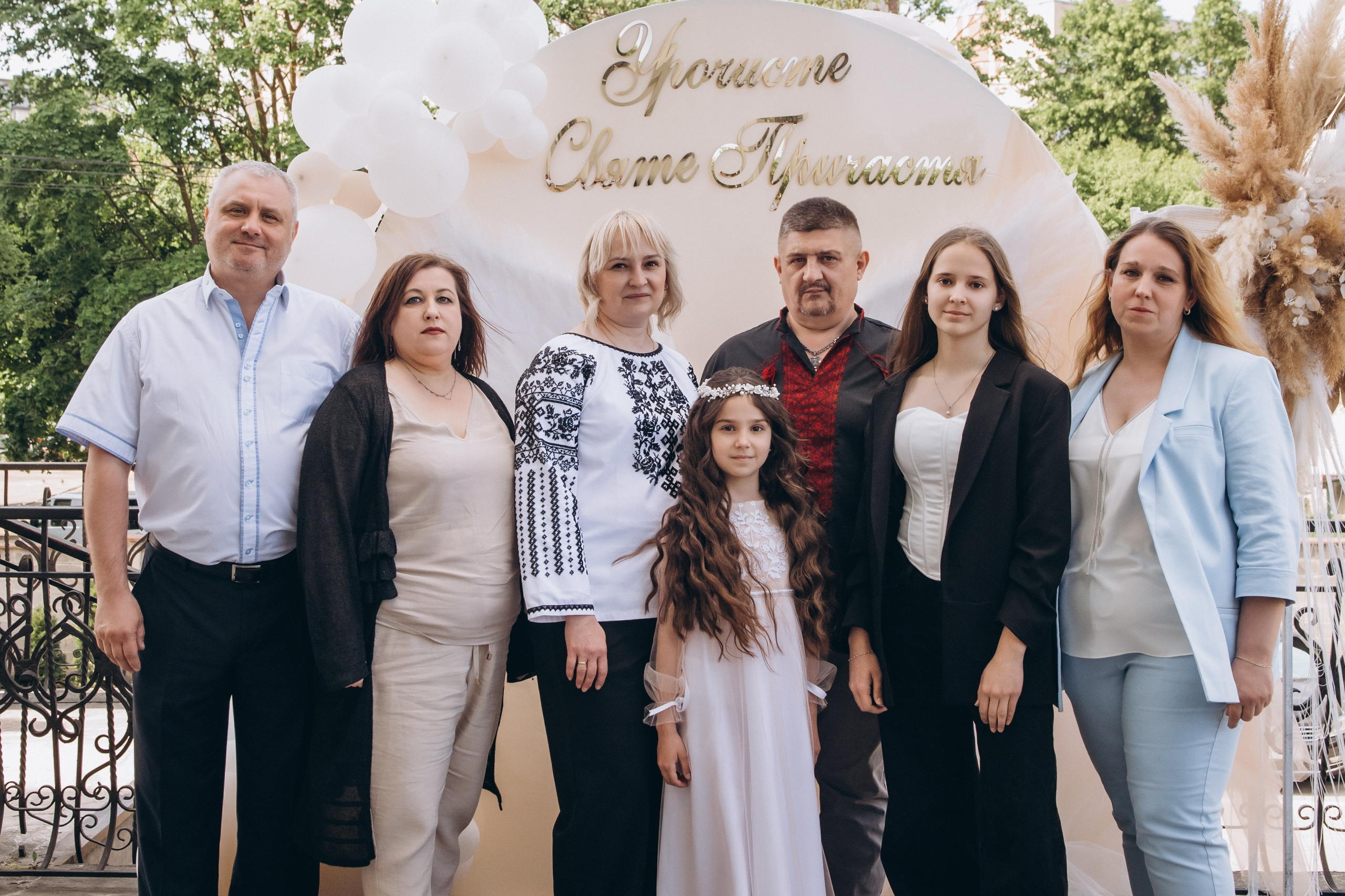 Фотосесія Причастя Тернопіль церква Св Михаїла, фотограф на Причастя Тернопіль, фотосесія Літургії Причастя Тернопіль. Сімейний, дитячий та індивідуальний фотограф в м. Тернопіль, м. Львів