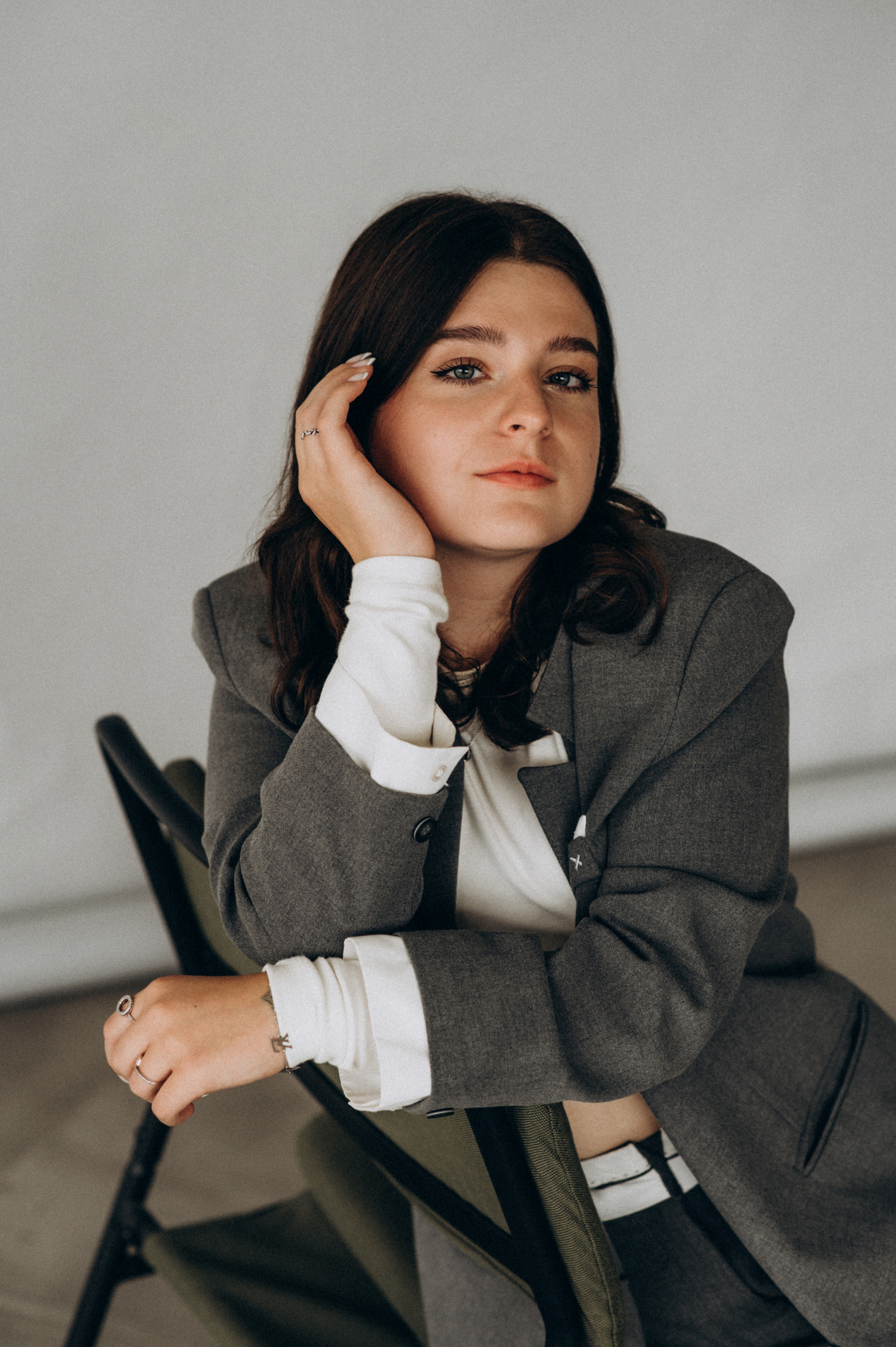 Фотосесія на віньєтки, фотосесія випускників, шкільна фотосесія. Сімейний, дитячий та індивідуальний фотограф в м. Тернопіль, м. Львів