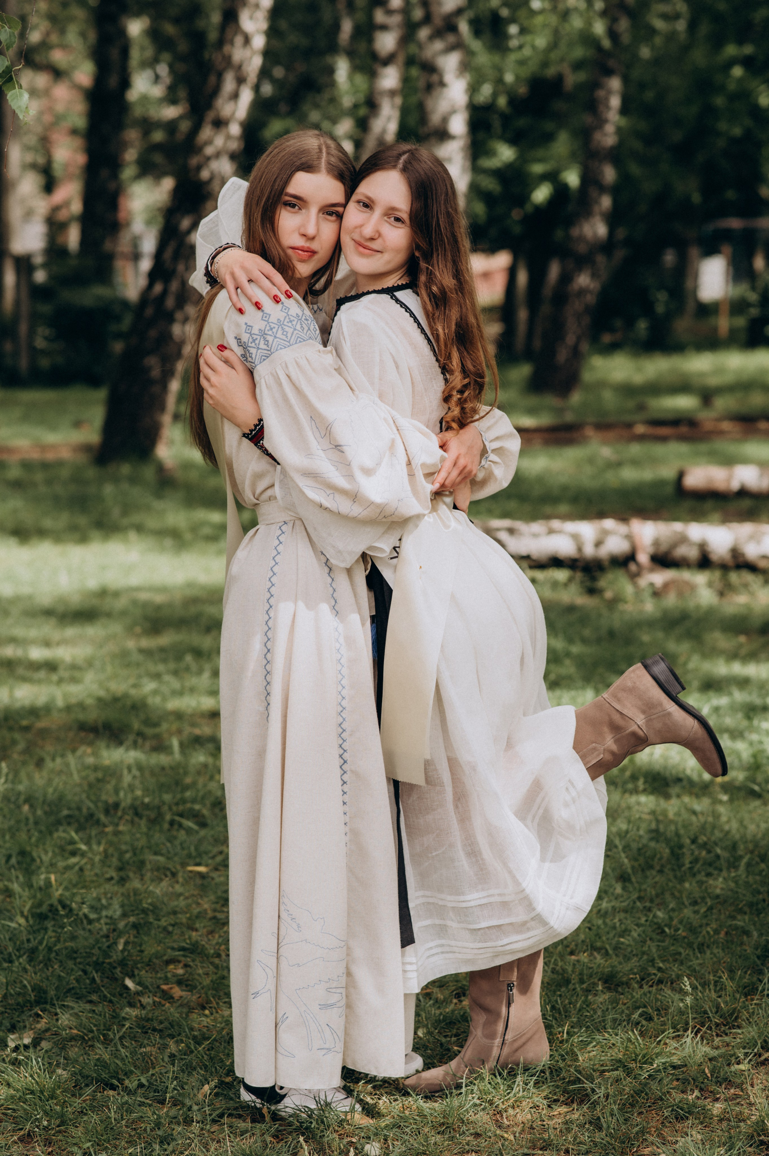 Фотосесія останнього дзвоника, фотосесія випускників Тернопіль, випускний 2024. Сімейний, дитячий та індивідуальний фотограф в м. Тернопіль, м. Львів