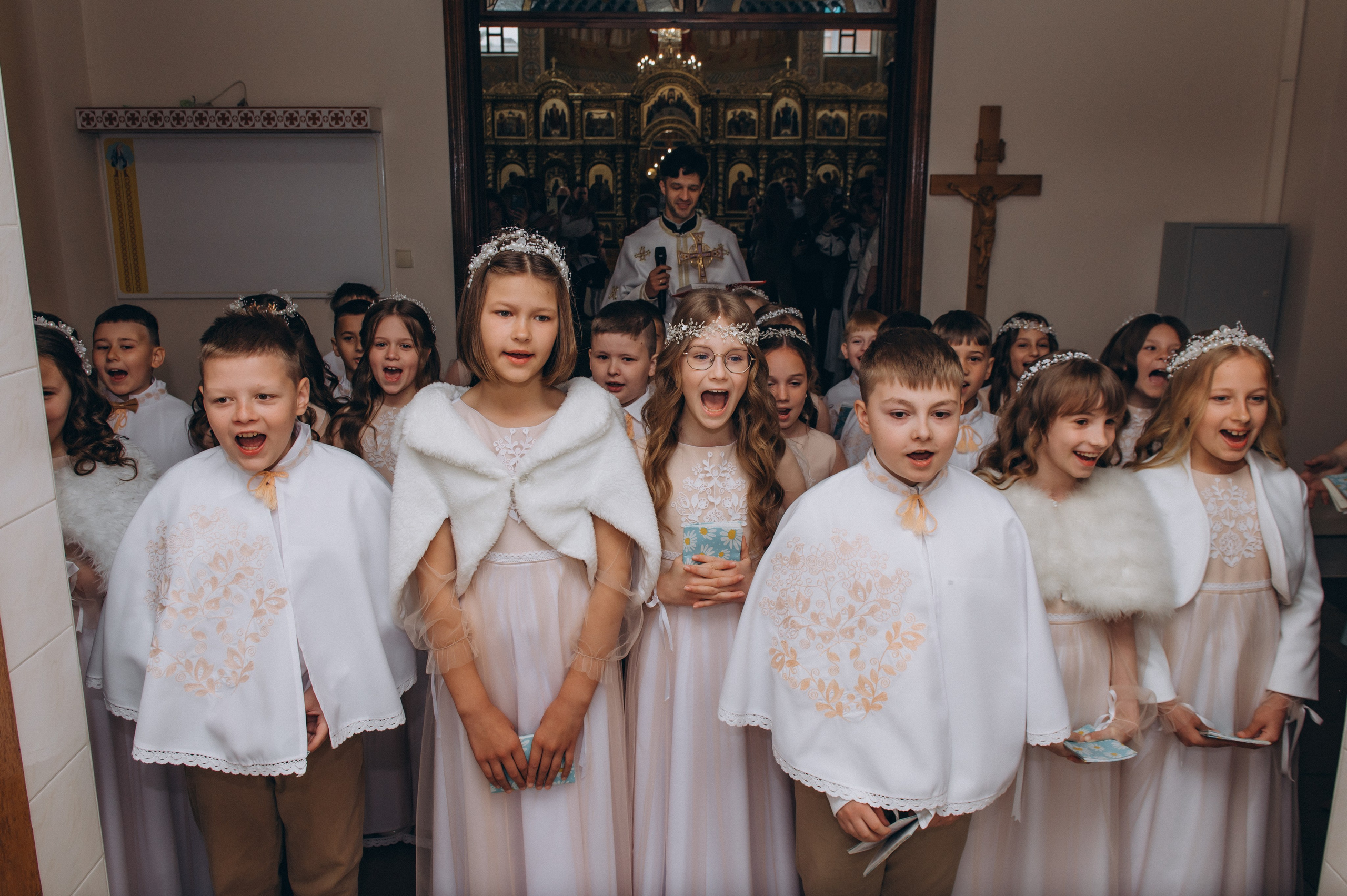 Фотосесія Причастя Тернопіль, зйомка Причастя, фотограф на Причастя Тернопіль, Причастя Львів, Причастя церква Михаїла Тернопіль. Сімейний, дитячий та індивідуальний фотограф в м. Тернопіль, м. Львів
