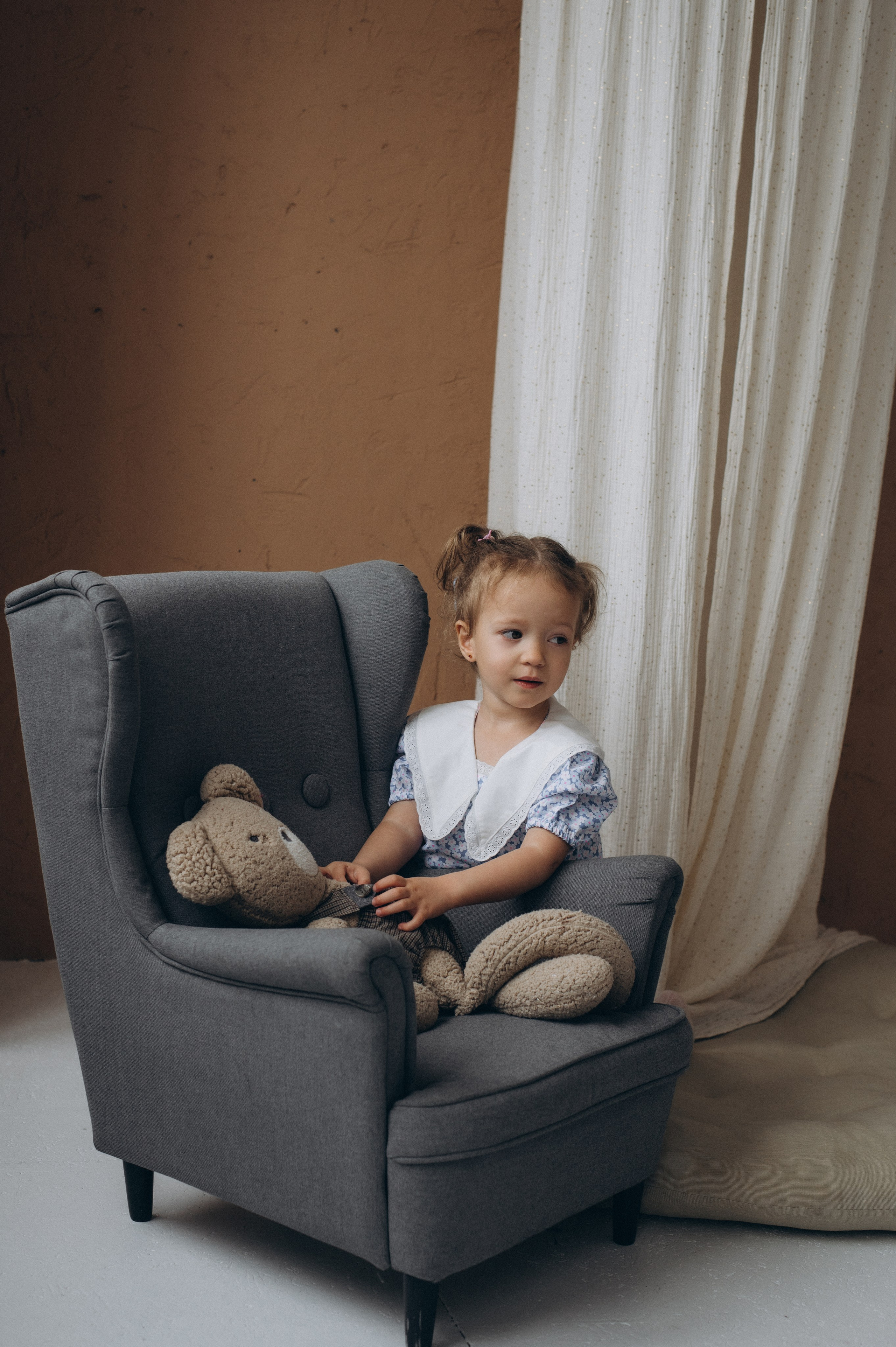 Сімейна фотосесія Тернопіль, сімейний фотограф Тернопіль, фотосесія у студії Тернопіль, дитячий фотограф, портретний фотограф Тернопіль. Сімейний, дитячий та індивідуальний фотограф в м. Тернопіль, м. Львів