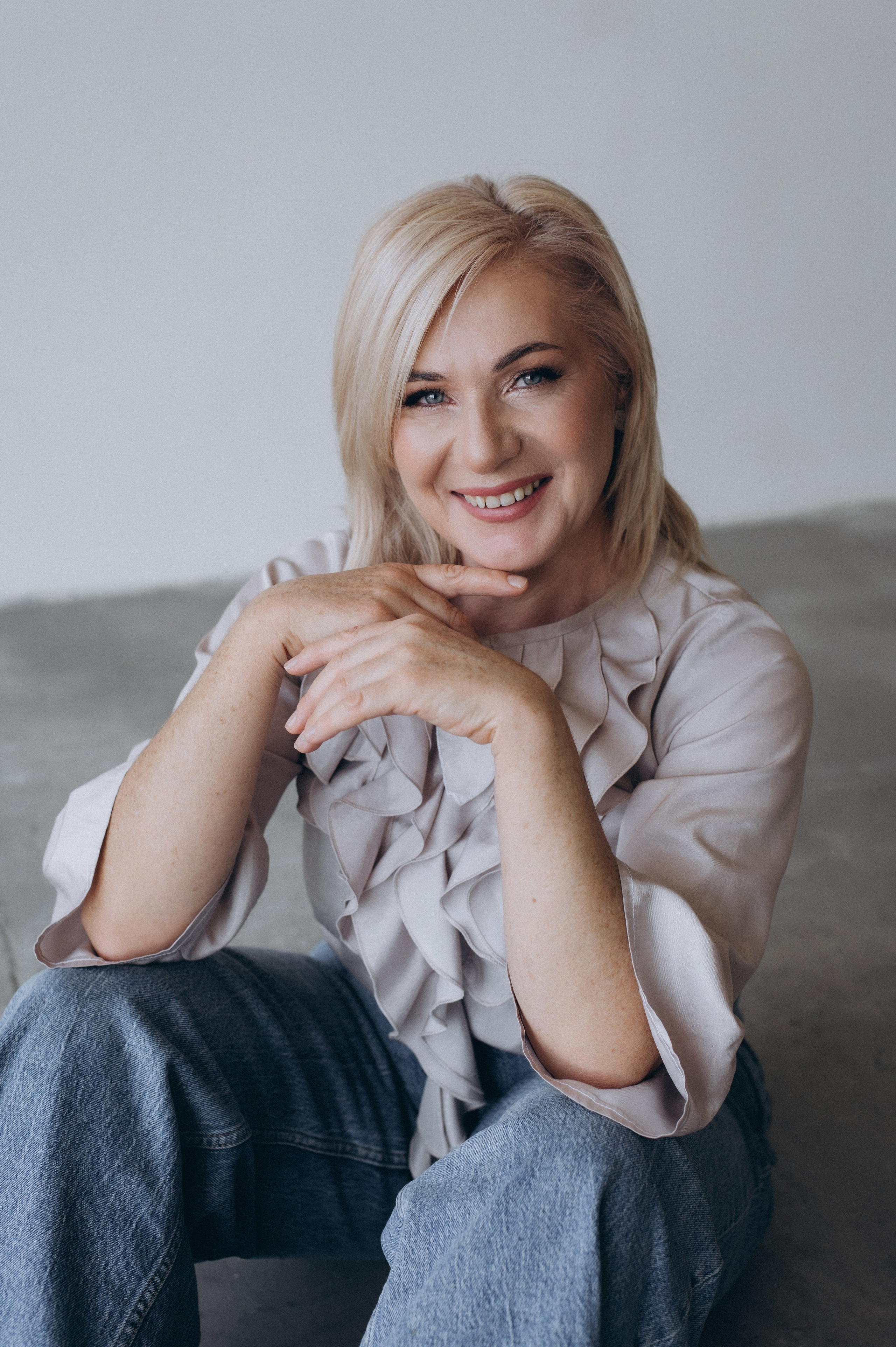 Індивідуальна фотосесія у студії Тернопіль, портретна зйомка Тернопіль, портретний фотограф Львів Тернопіль. Сімейний, дитячий та індивідуальний фотограф в м. Тернопіль, м. Львів