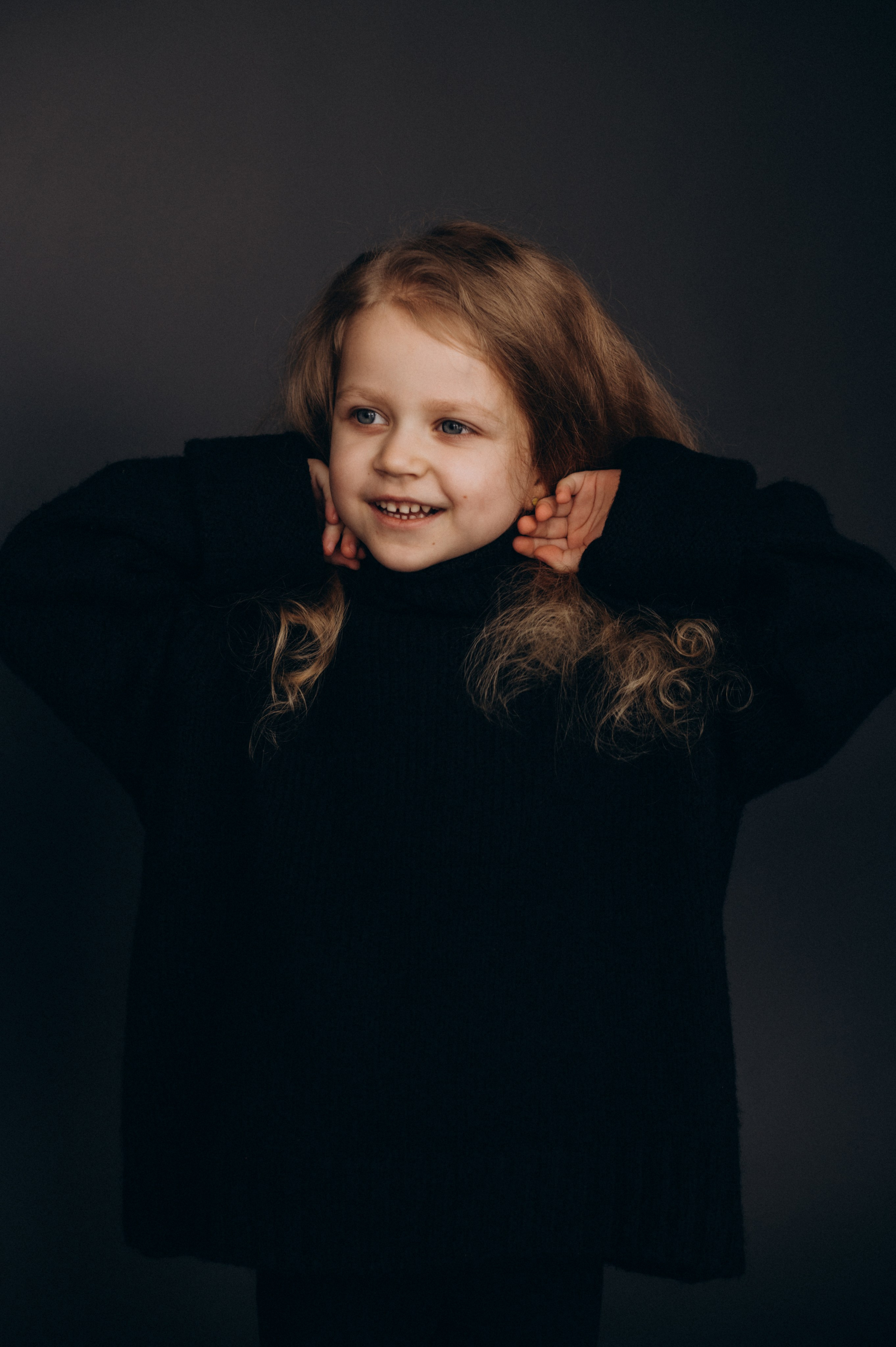 Сімейна фотосесія у студії, зйомка мами і дитини фотосесія Тернопіль Львів. Сімейний, дитячий та індивідуальний фотограф в м. Тернопіль, м. Львів