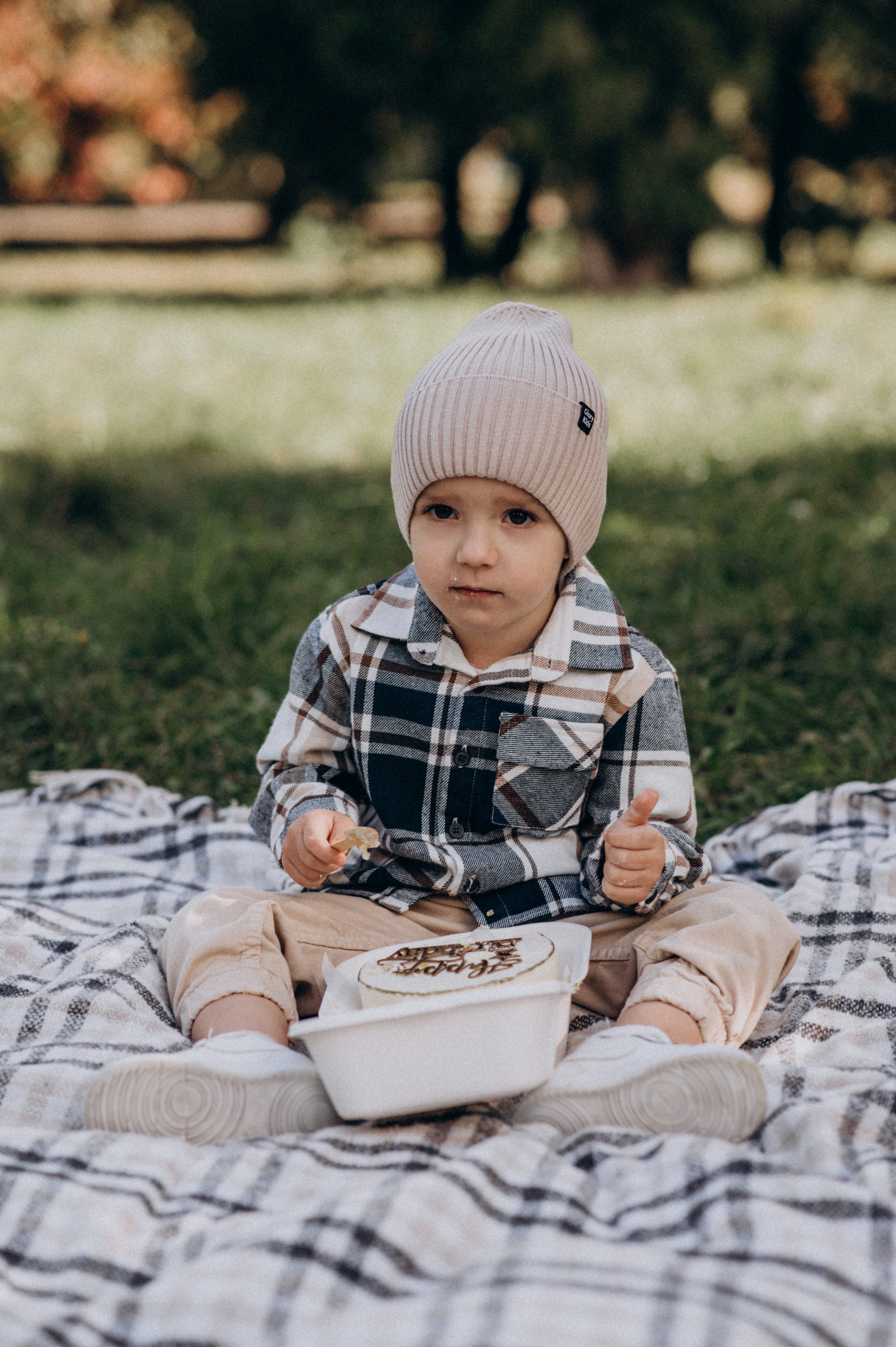 Сімейна дитяча фотосесія дня народження, cake smash. Сімейний, дитячий та індивідуальний фотограф в м. Тернопіль, м. Львів