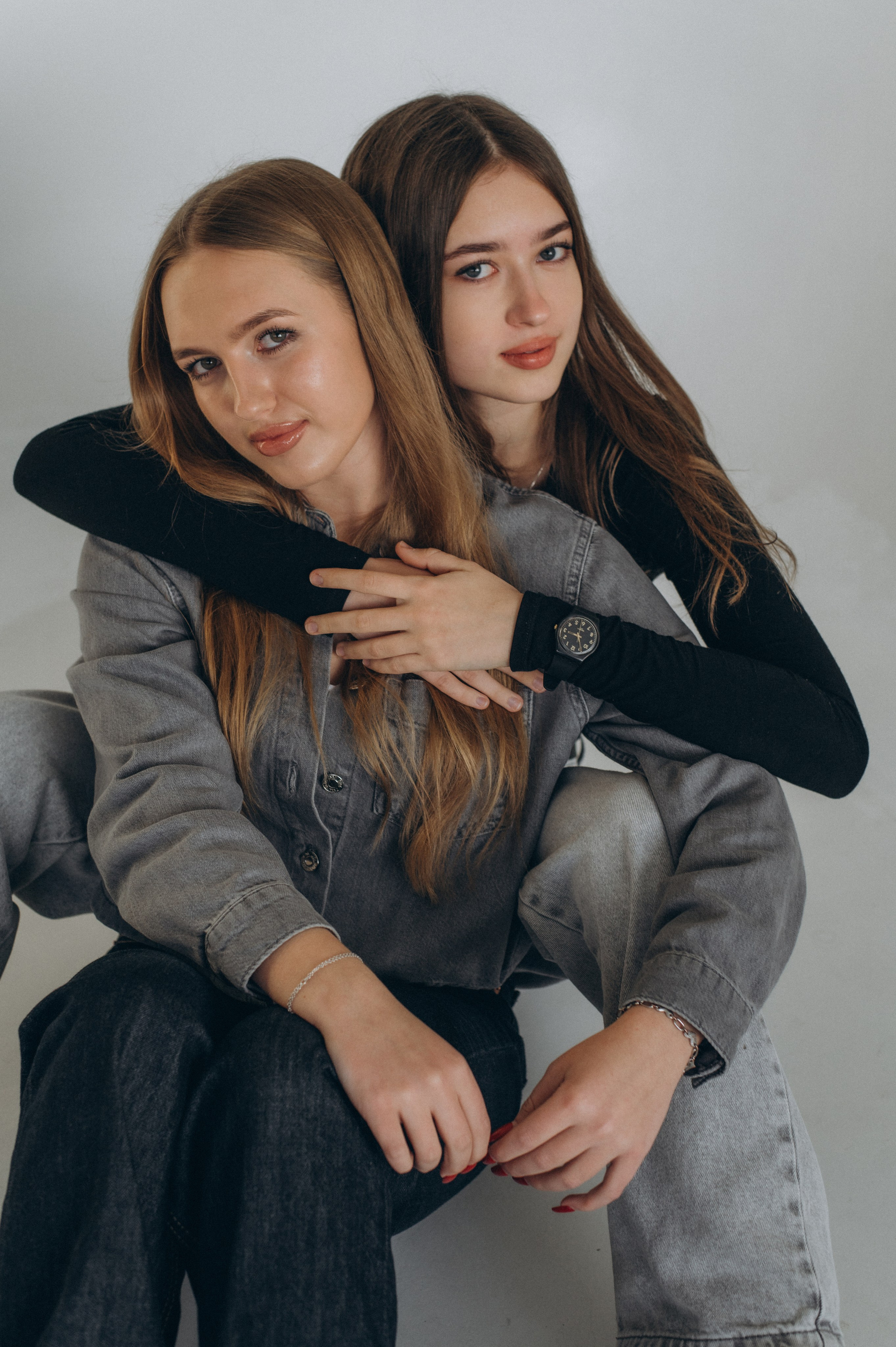 Фотосесія випускників, фотосесія на віньєтки Тернопіль, випускники Тернопіль, випуск 2025. Сімейний, дитячий та індивідуальний фотограф в м. Тернопіль, м. Львів