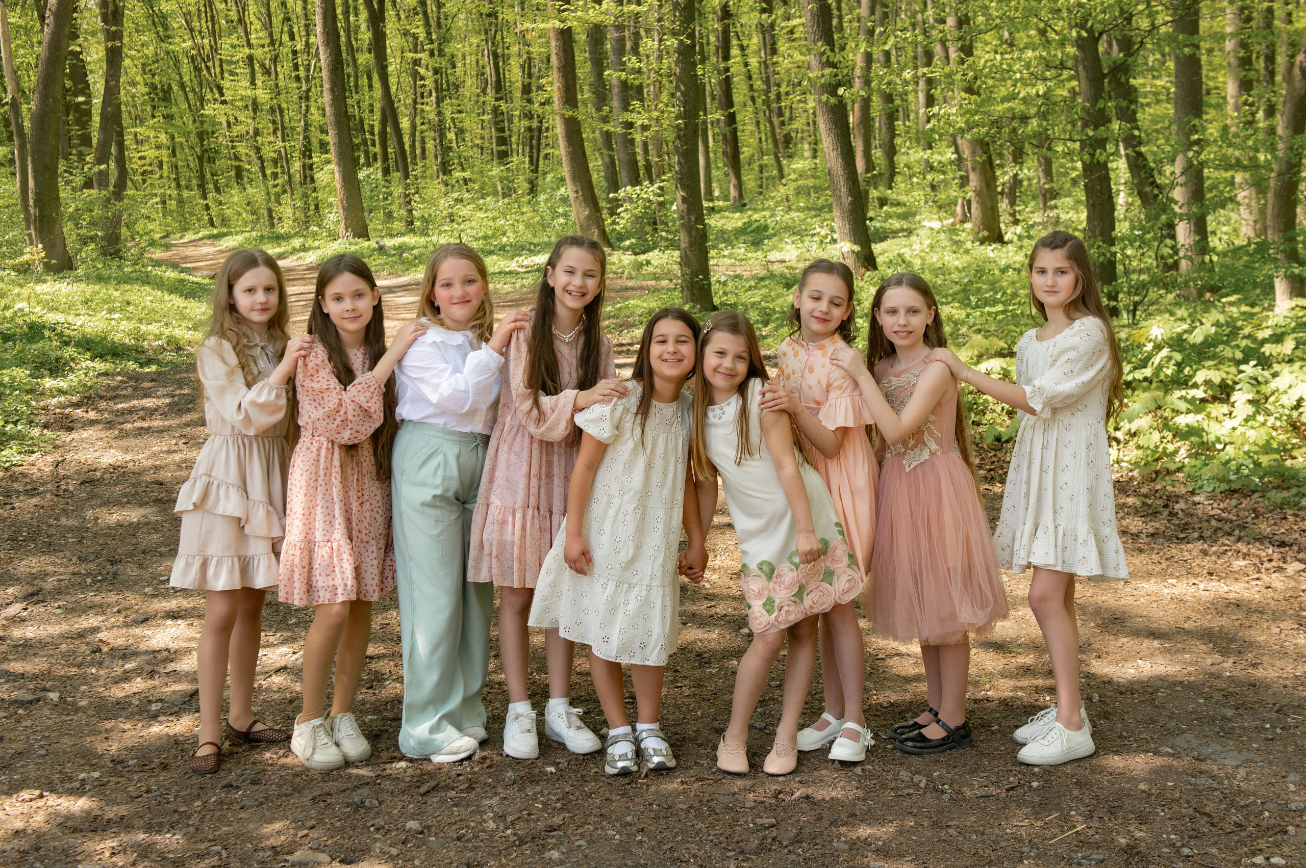 Фотосесія на шкільні фотоальбоми Тернопіль, вінєтки Тернопіль, шкільна фотосесія випускників Тернопіль, зйомка випускників Тернопіль. Сімейний, дитячий та індивідуальний фотограф в м. Тернопіль, м. Львів