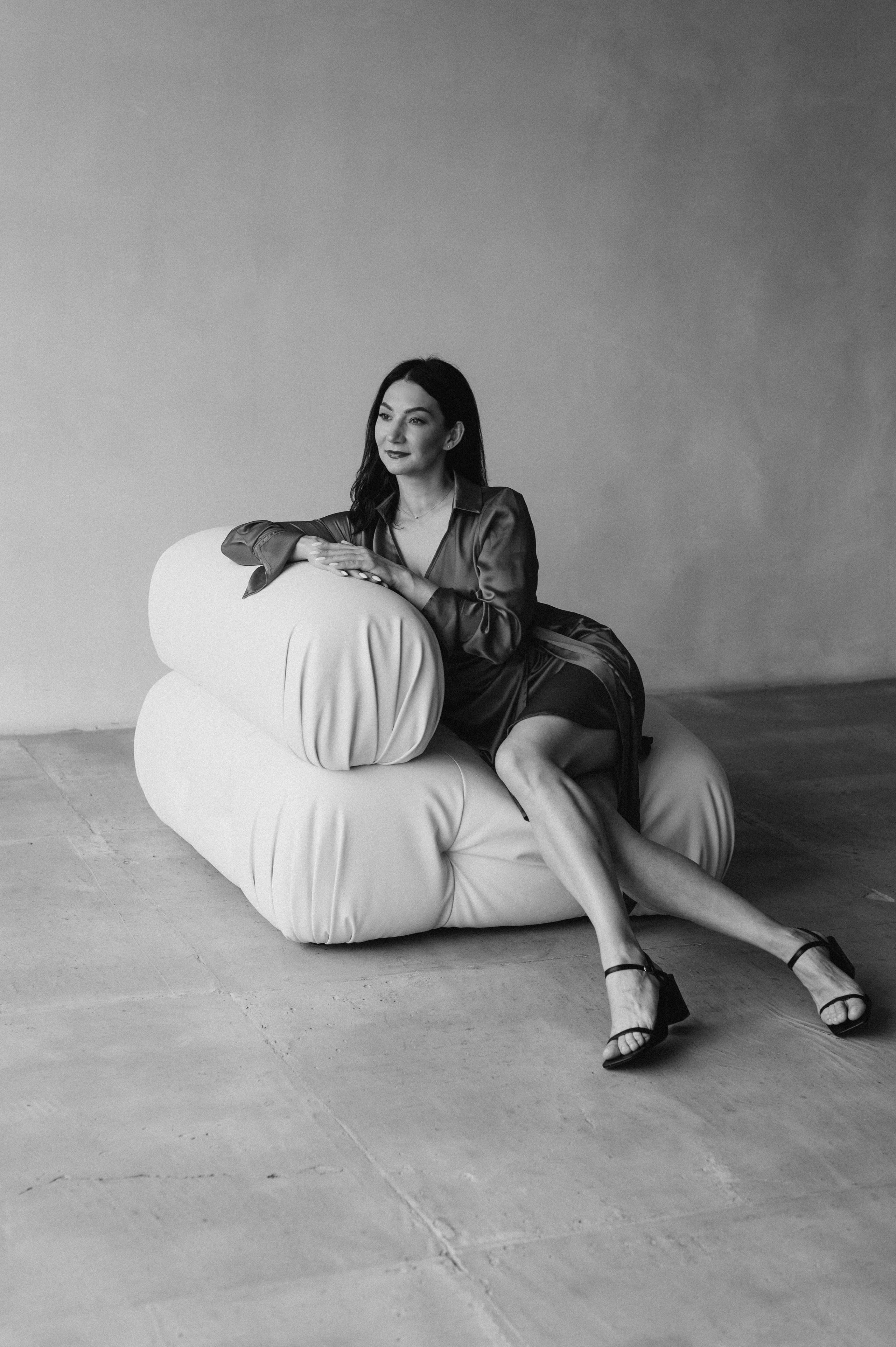 Індивідуальна фотосесія до дня народження у студії Тернопіль, інидвідуальна зйомка, портретний фотограф. Сімейний, дитячий та індивідуальний фотограф в м. Тернопіль, м. Львів