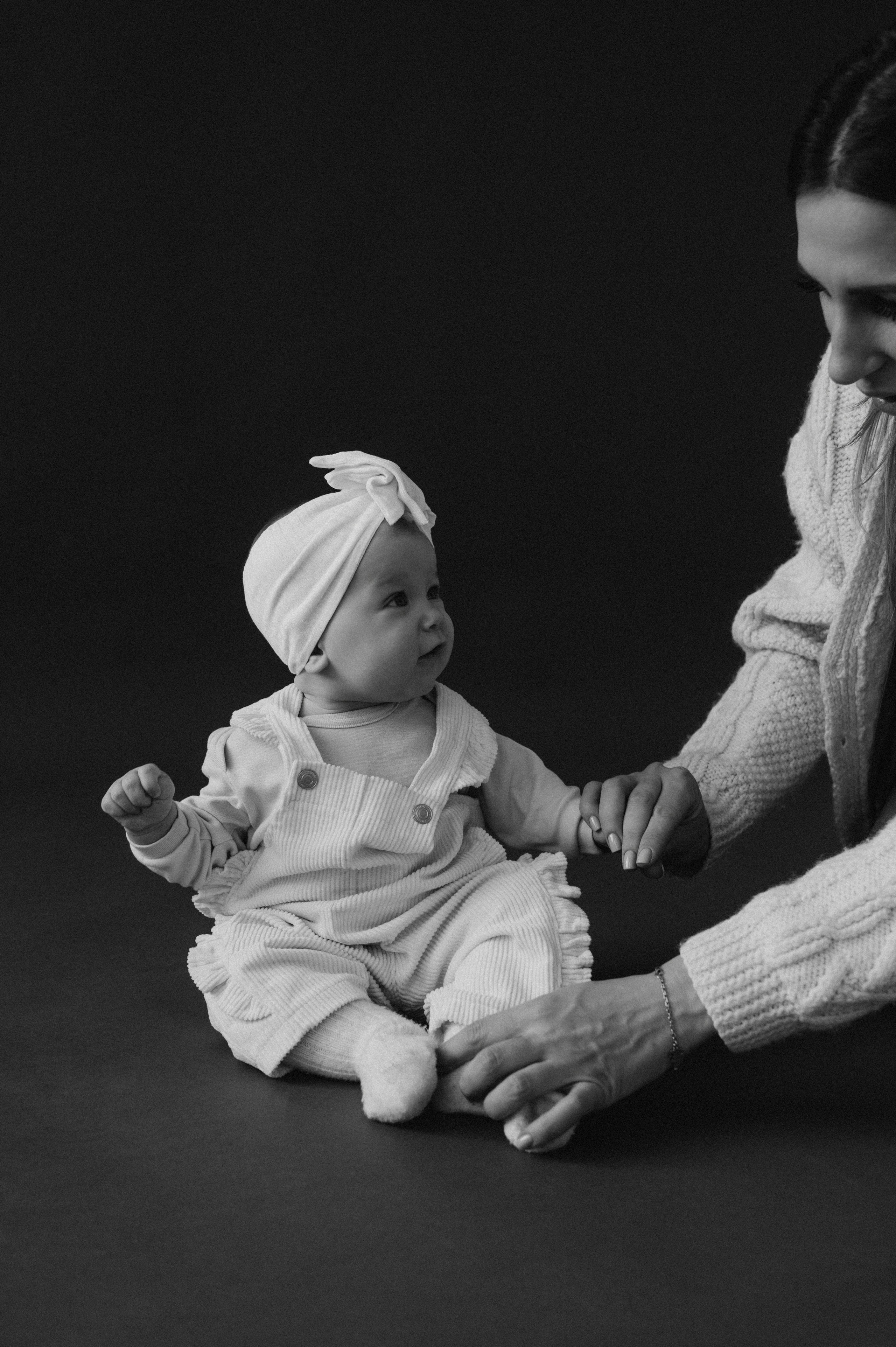 Перший тортик малюка Тернопіль, зйомка дня народження, сімейний фотограф Тернопіль, cakesmash, сімейна фотосесія у студії Тернопіль. Сімейний, дитячий та індивідуальний фотограф в м. Тернопіль, м. Львів