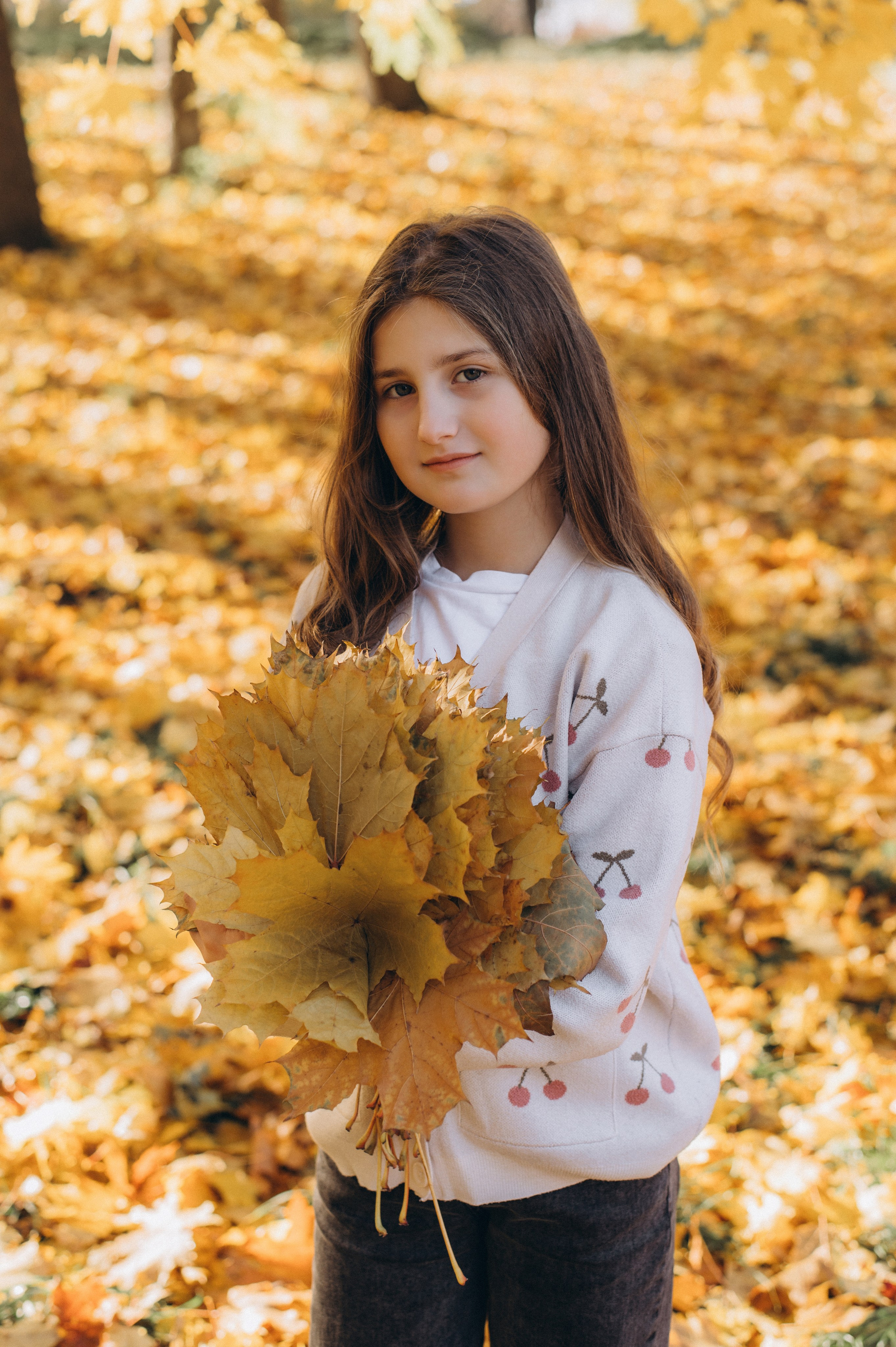 Осіння фотосесія 4 класу на віньєтки, випускні фотоальбоми Тернопіль, фотосесія випускників Тернопіль, шкільний випускний альбом Тернопіль. Сімейний, дитячий та індивідуальний фотограф в м. Тернопіль, м. Львів