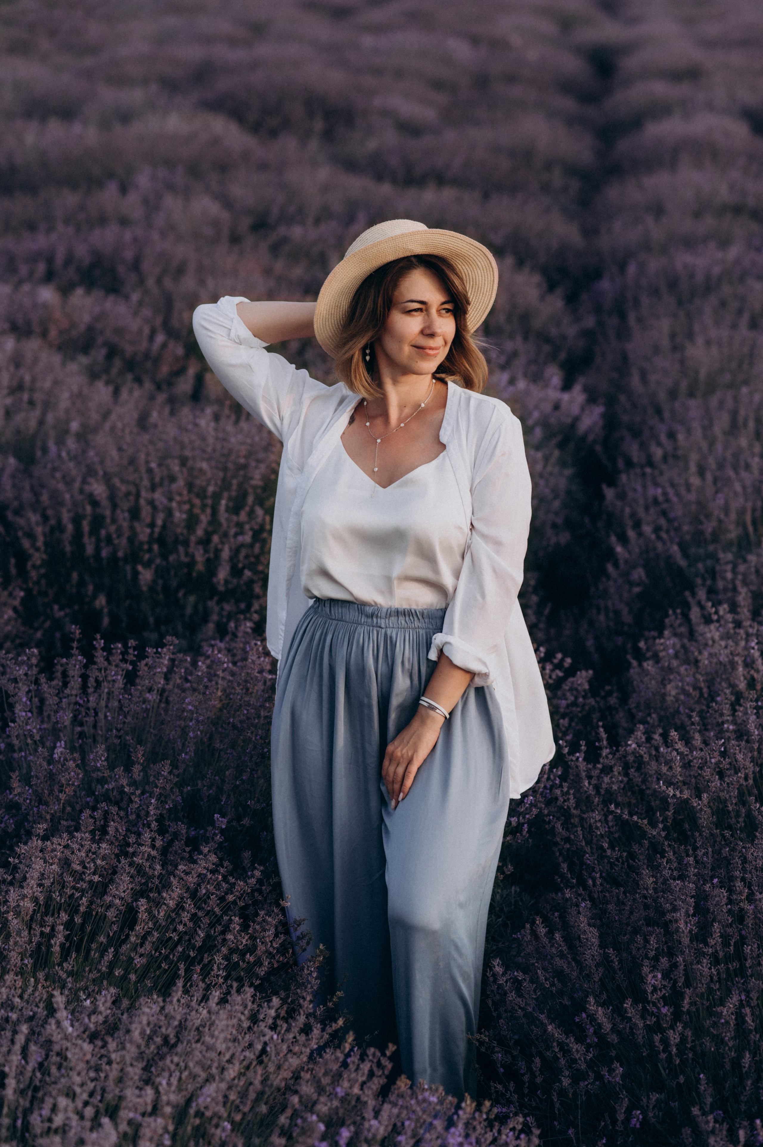 Сімейна фотосесія в лаванді, лав сторі, фотограф Тернопіль, фотосесія в соняхах. Сімейний, дитячий та індивідуальний фотограф в м. Тернопіль, м. Львів