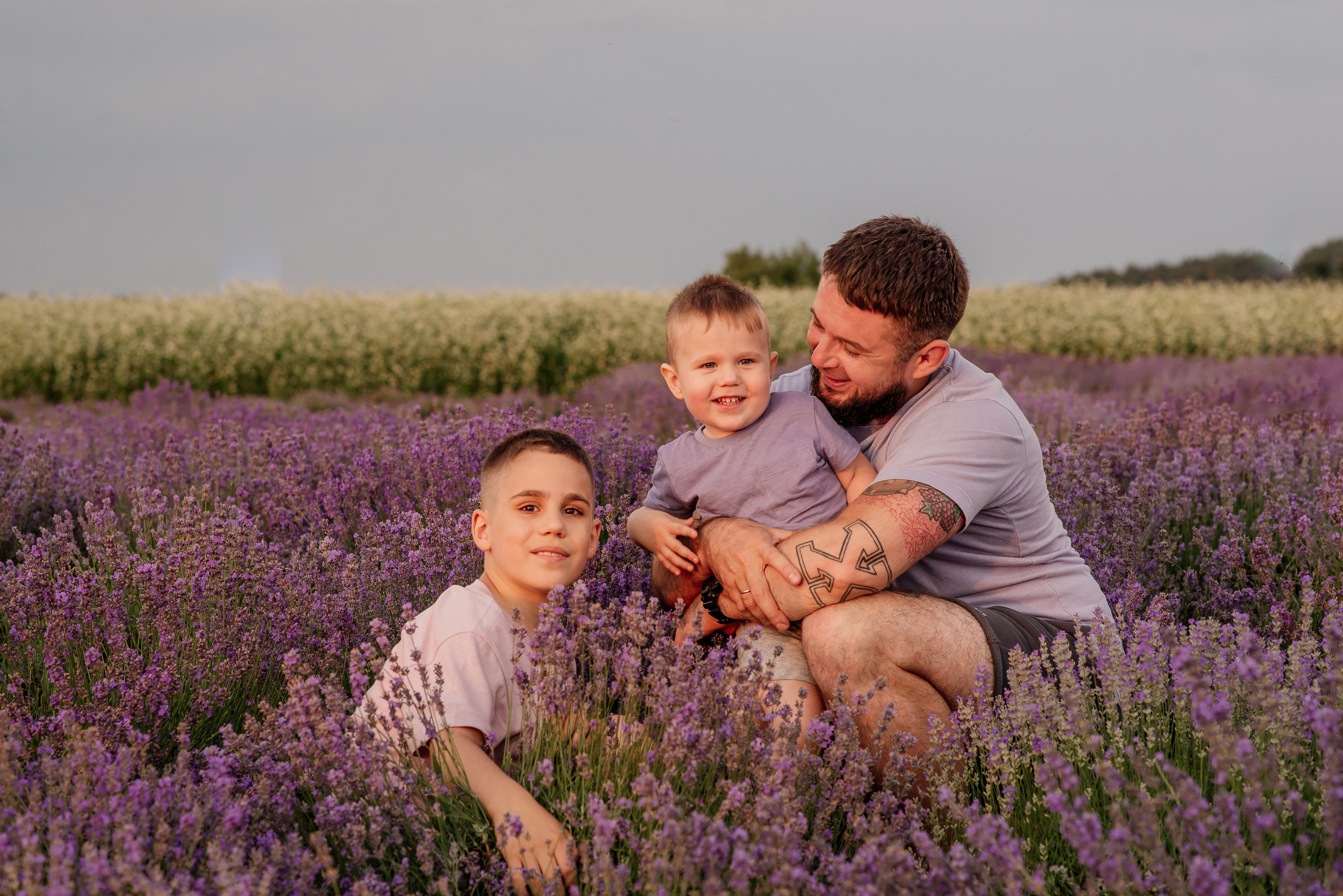 Сімейна фотосесія в лаванді. Микола, Христина, Марк, Макар, Меланія. Сімейний, дитячий та індивідуальний фотограф в м. Тернопіль, м. Львів