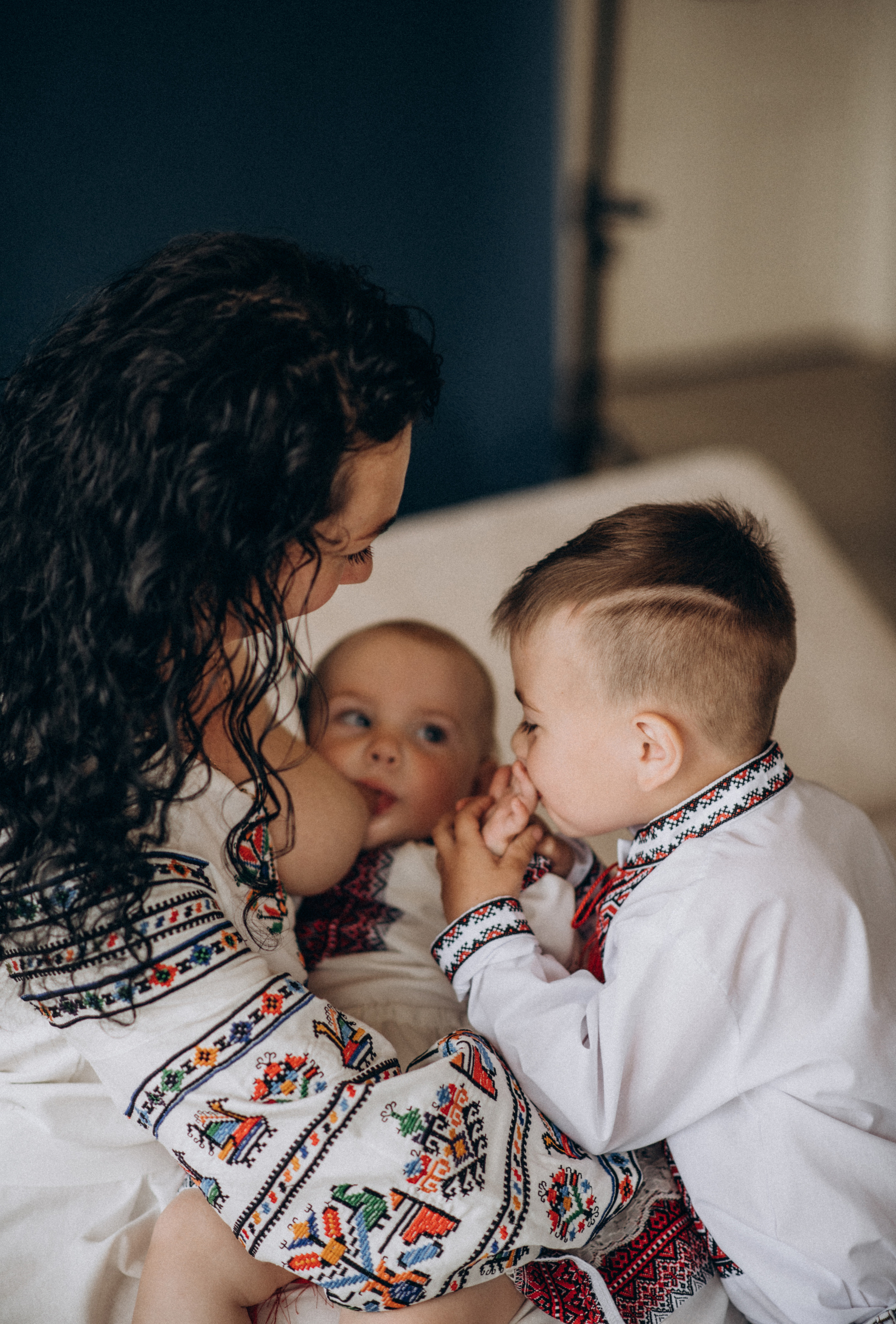Сімейна зйомка у студії. Сімейний, дитячий та індивідуальний фотограф в м. Тернопіль, м. Львів