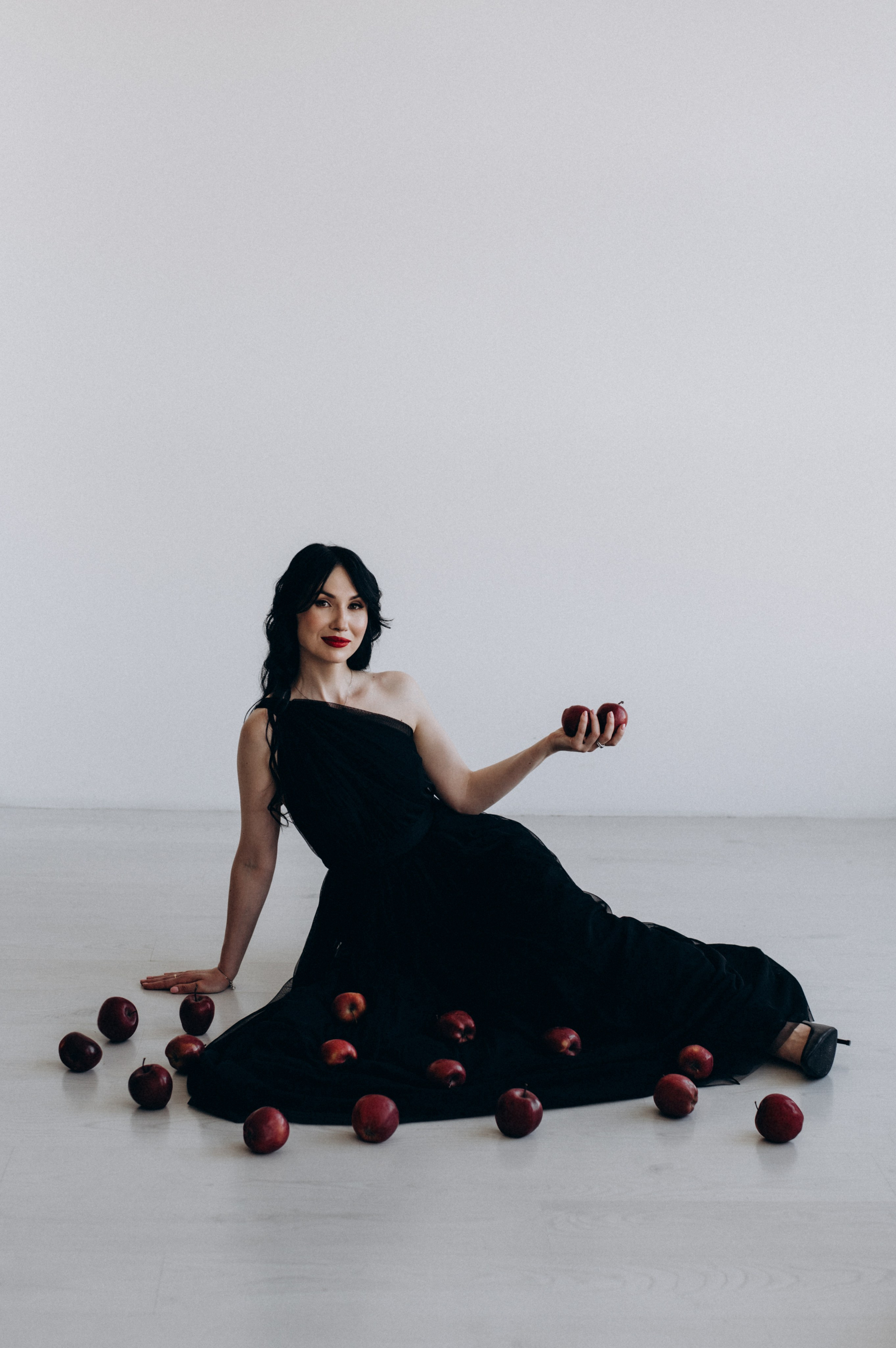 Індивідуальна фотосесія у студії Тернопіль, індивідуальна зйомка Львів. Сімейний, дитячий та індивідуальний фотограф в м. Тернопіль, м. Львів