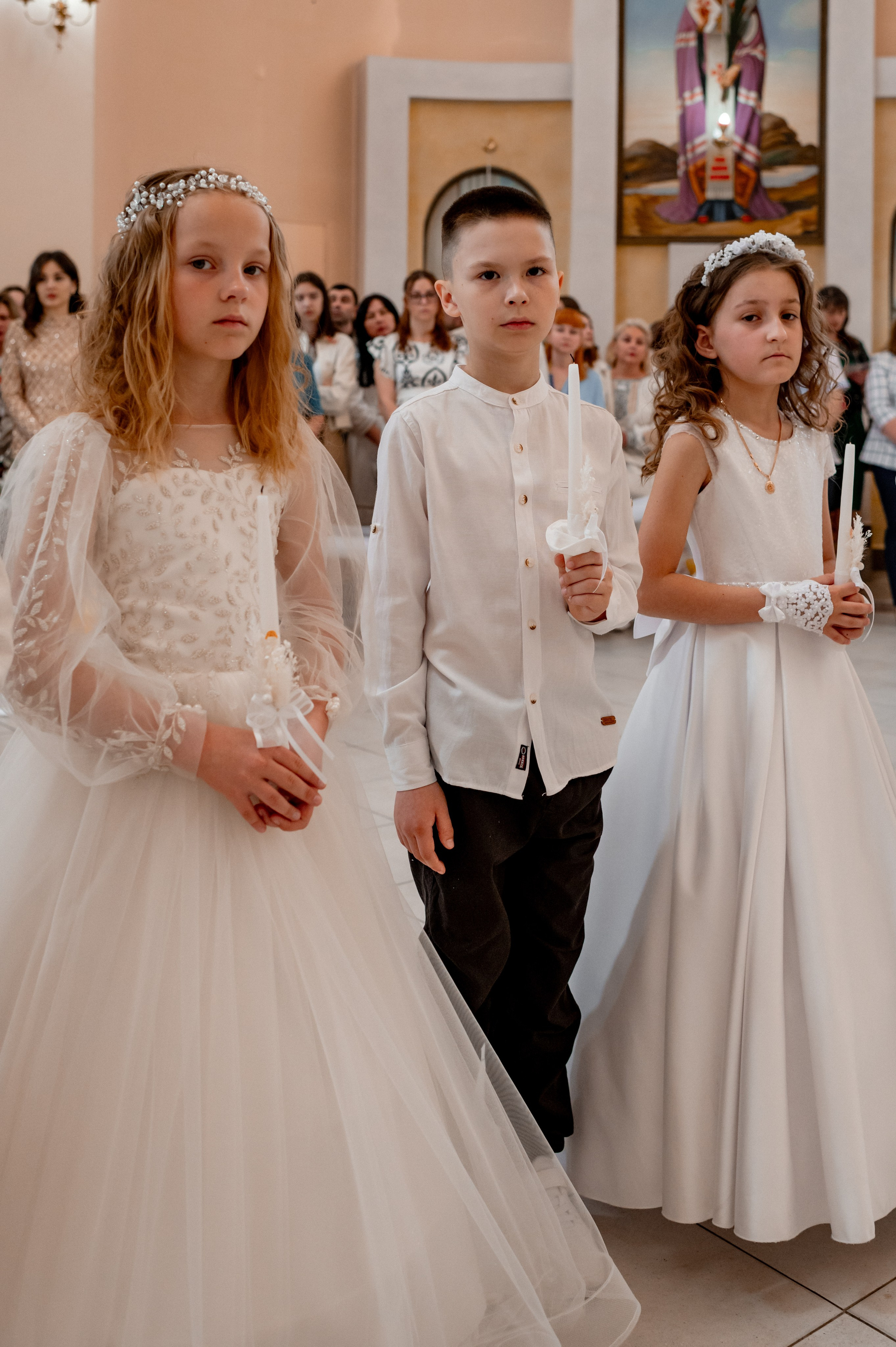 Фотосесія Першого Причастя Тернопіль, зйомка Причастя Тернопіль, Таїнство Першого Причастя Тернопіль, Катедра Причастя Тернопіль. Сімейний, дитячий та індивідуальний фотограф в м. Тернопіль, м. Львів