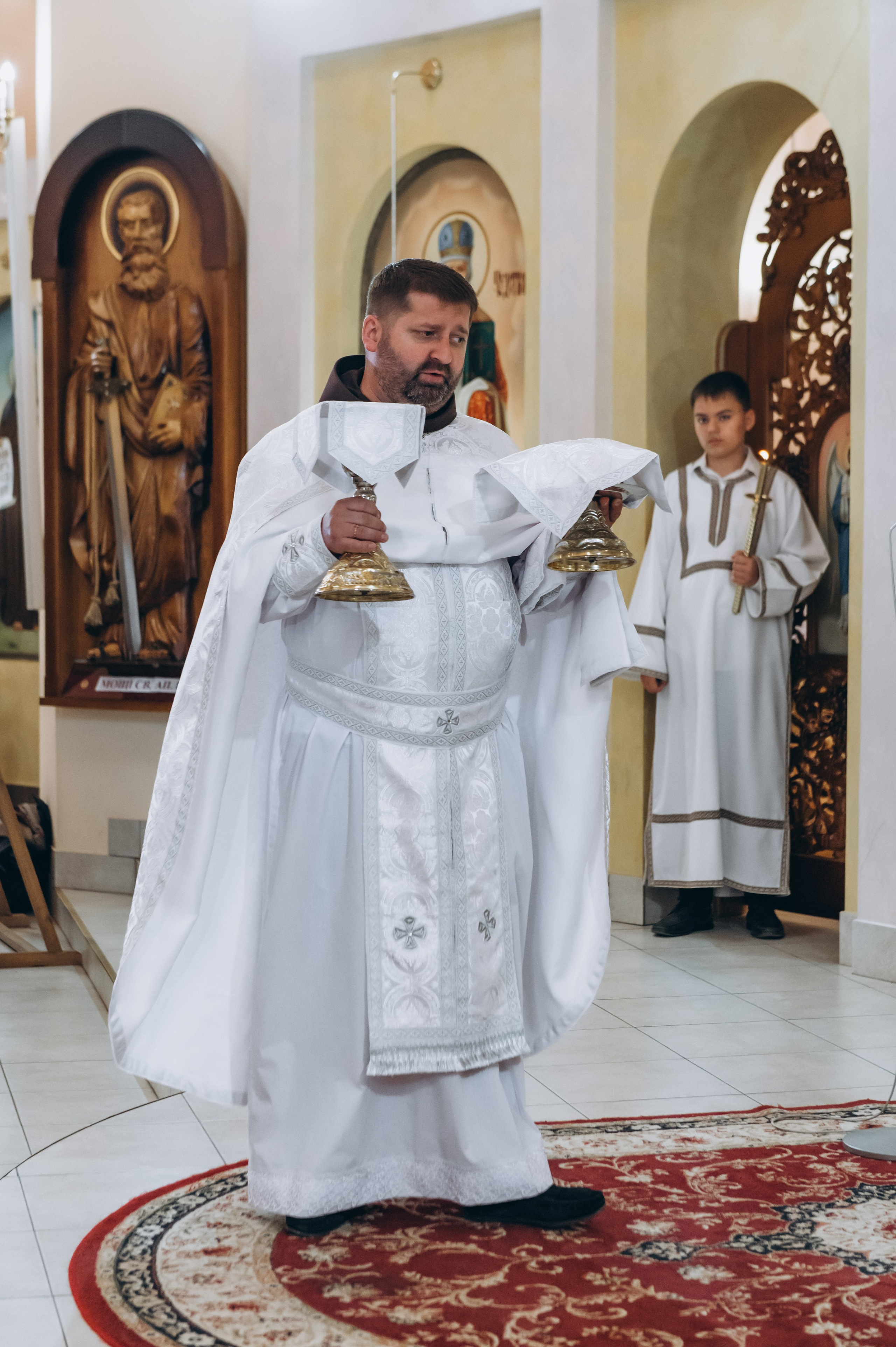 Фотосесія Причастя Тернопіль, зйомка Причастя, фотограф на Причастя Тернопіль, Причастя Львів, церква Петра і Павла. Сімейний, дитячий та індивідуальний фотограф в м. Тернопіль, м. Львів