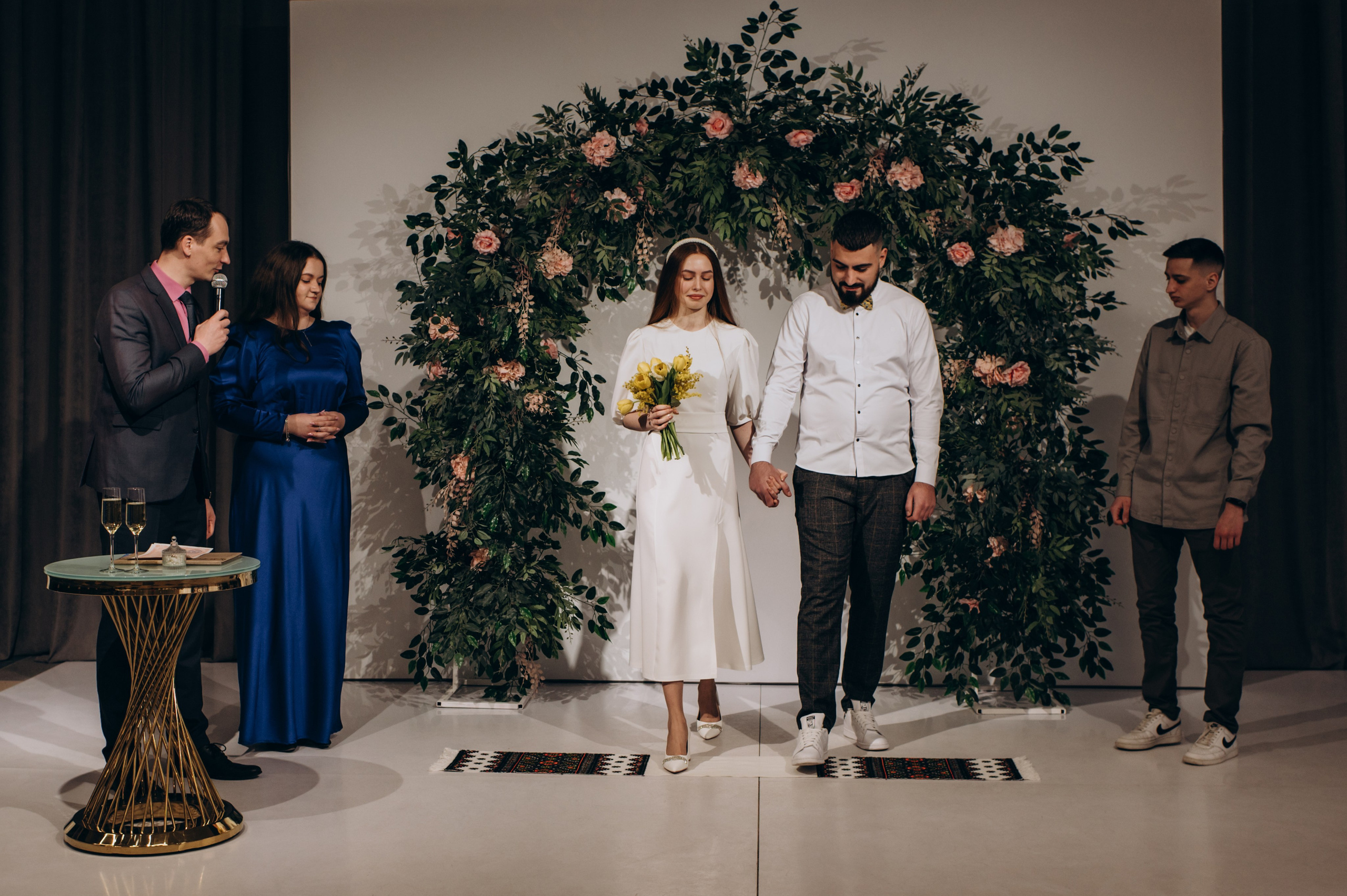 Фотосесія розпису в РАЦС Тернопіль Львів, фотосесія весілля Тернопіль. Сімейний, дитячий та індивідуальний фотограф в м. Тернопіль, м. Львів