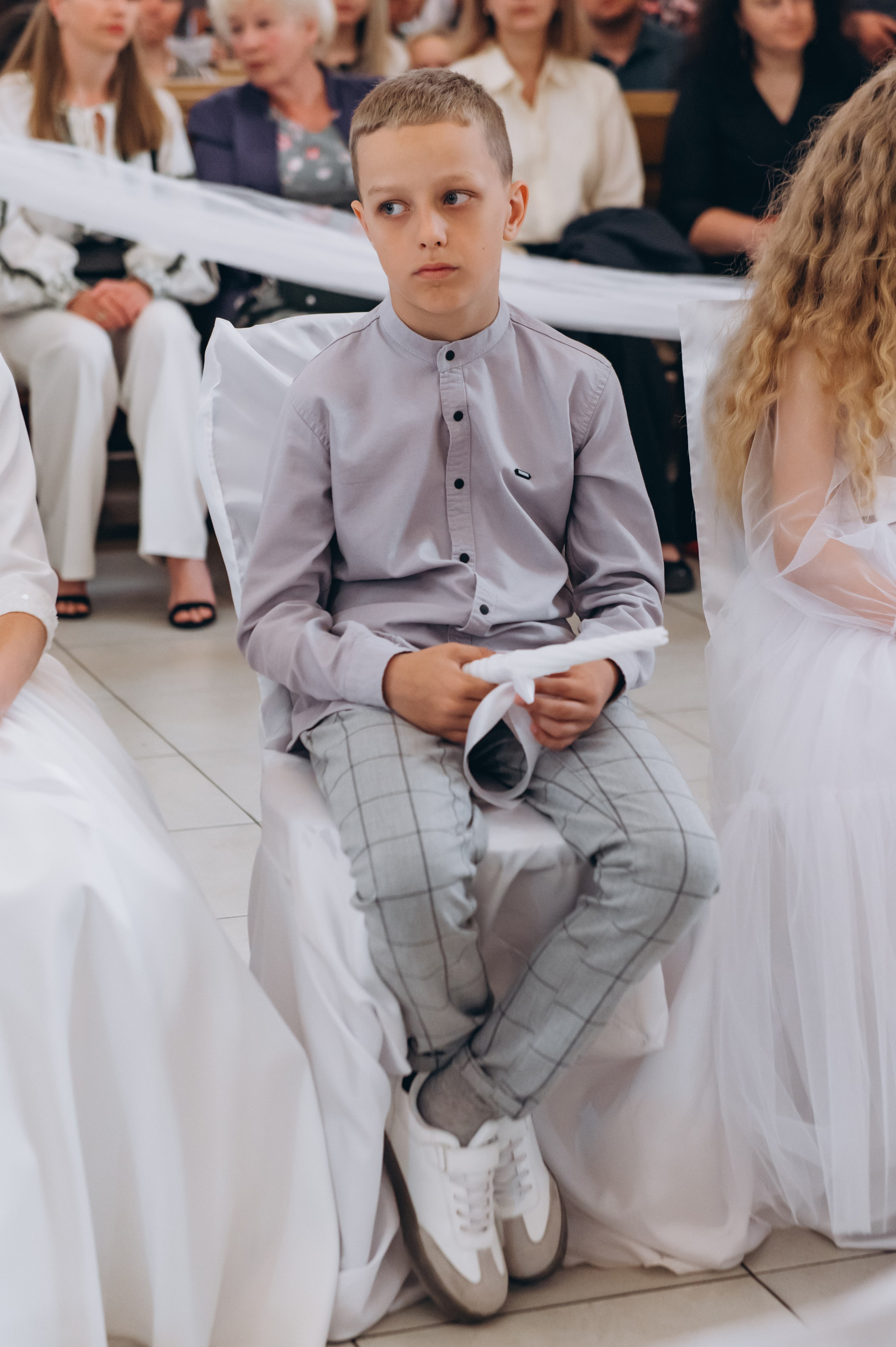 Фотосесія Причастя Тернопіль, зйомка Причастя, фотограф на Причастя Тернопіль, Причастя Львів, церква Петра і Павла. Сімейний, дитячий та індивідуальний фотограф в м. Тернопіль, м. Львів