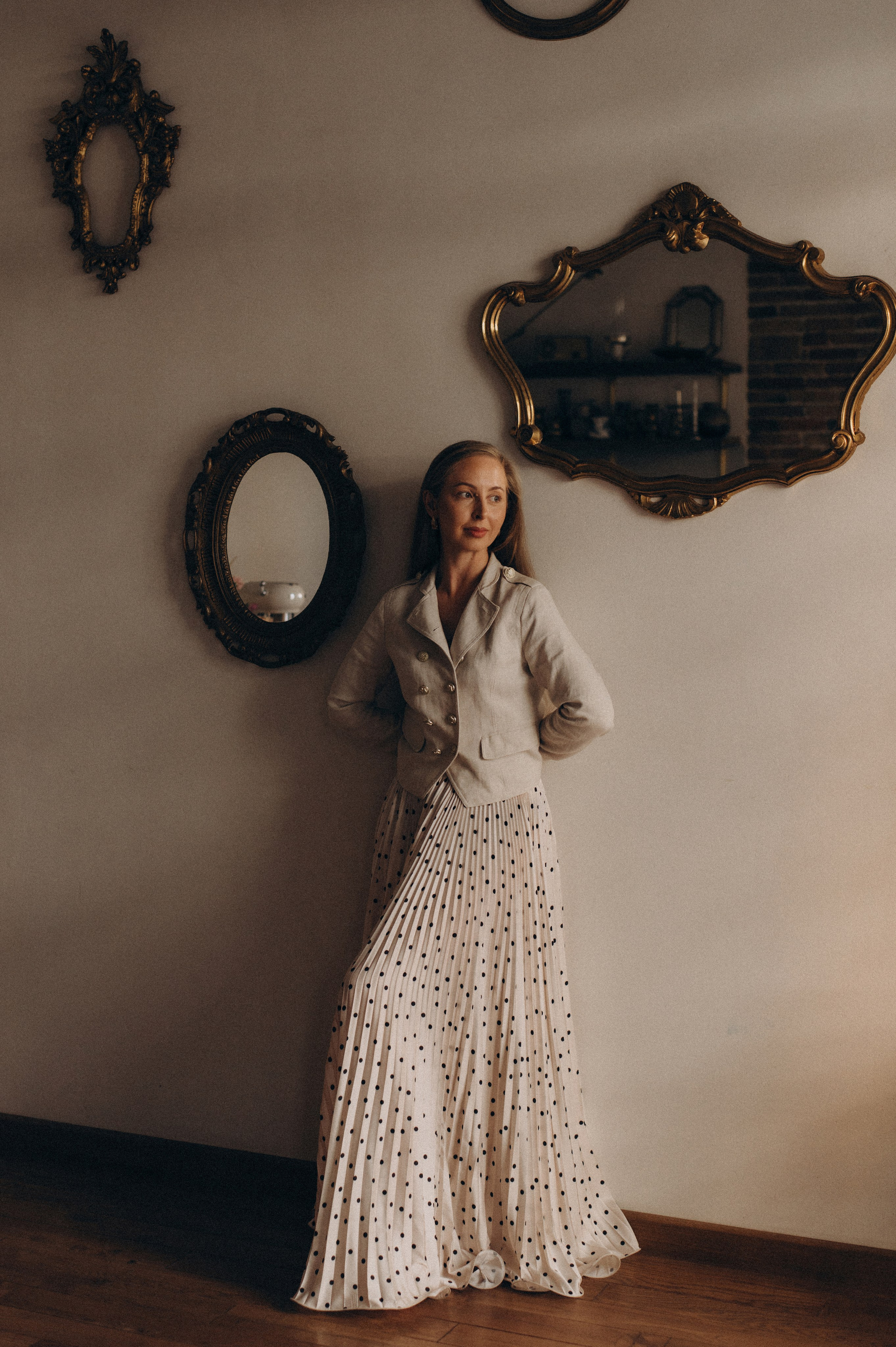 Індивідуальна фотосесія у студії, портретний фотограф Тернопіль Львів, зйомка у студії. Сімейний, дитячий та індивідуальний фотограф в м. Тернопіль, м. Львів