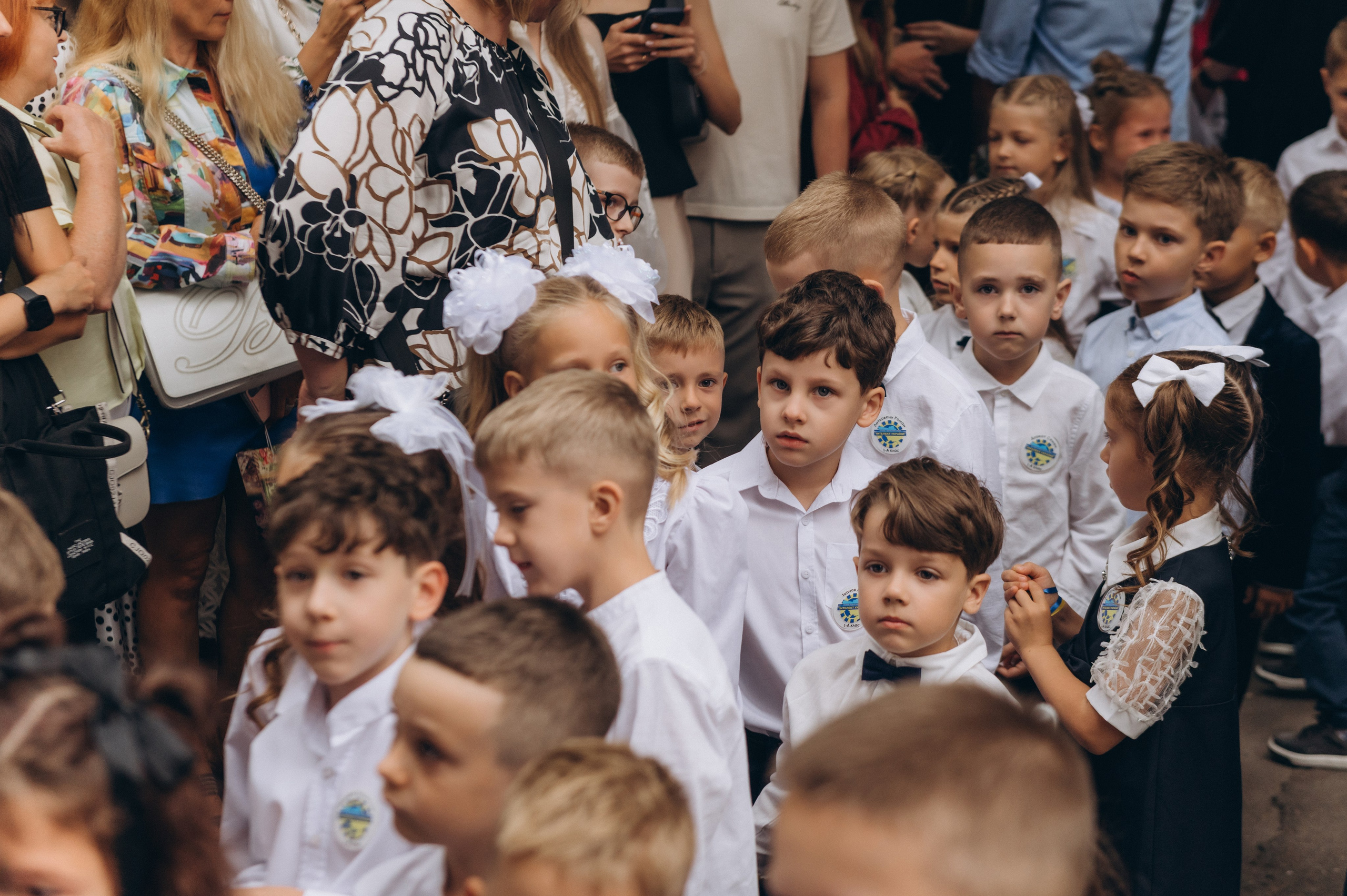Перший дзвоник у Тернополі, фотосесія першокласників