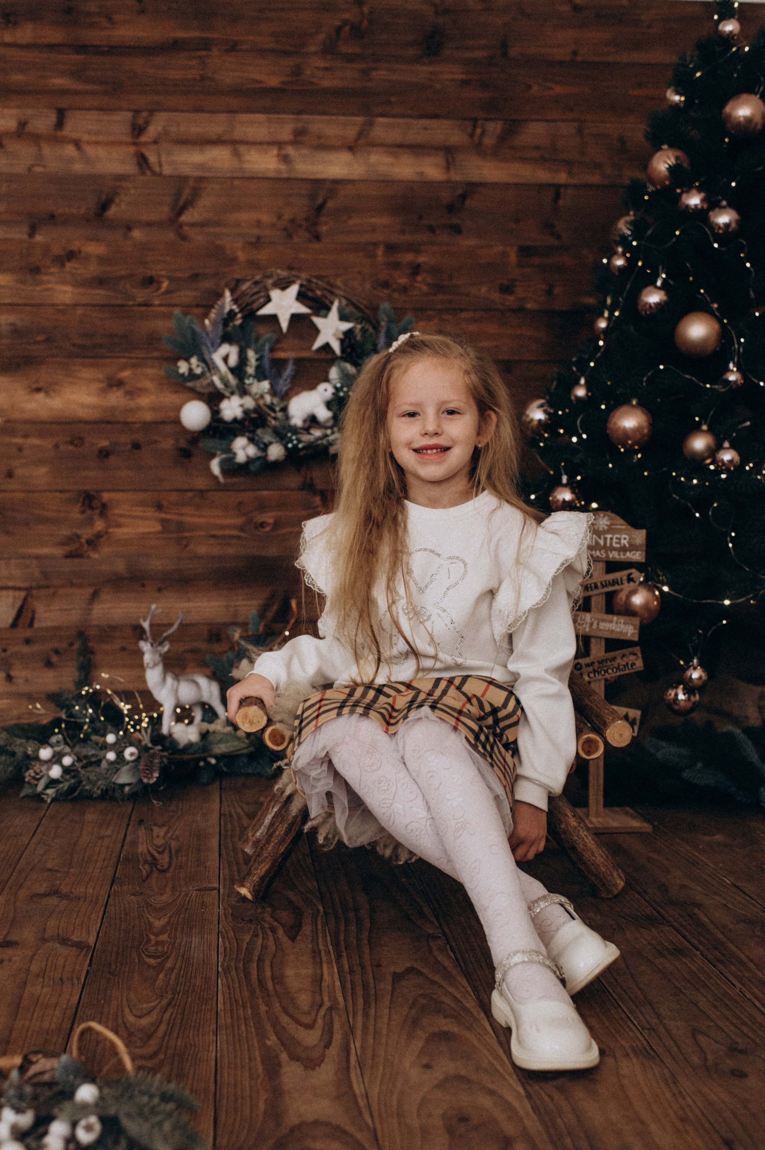 Новорічна фотосесія у студії Тернополя, фотосесія Львів. Сімейний, дитячий та індивідуальний фотограф в м. Тернопіль, м. Львів