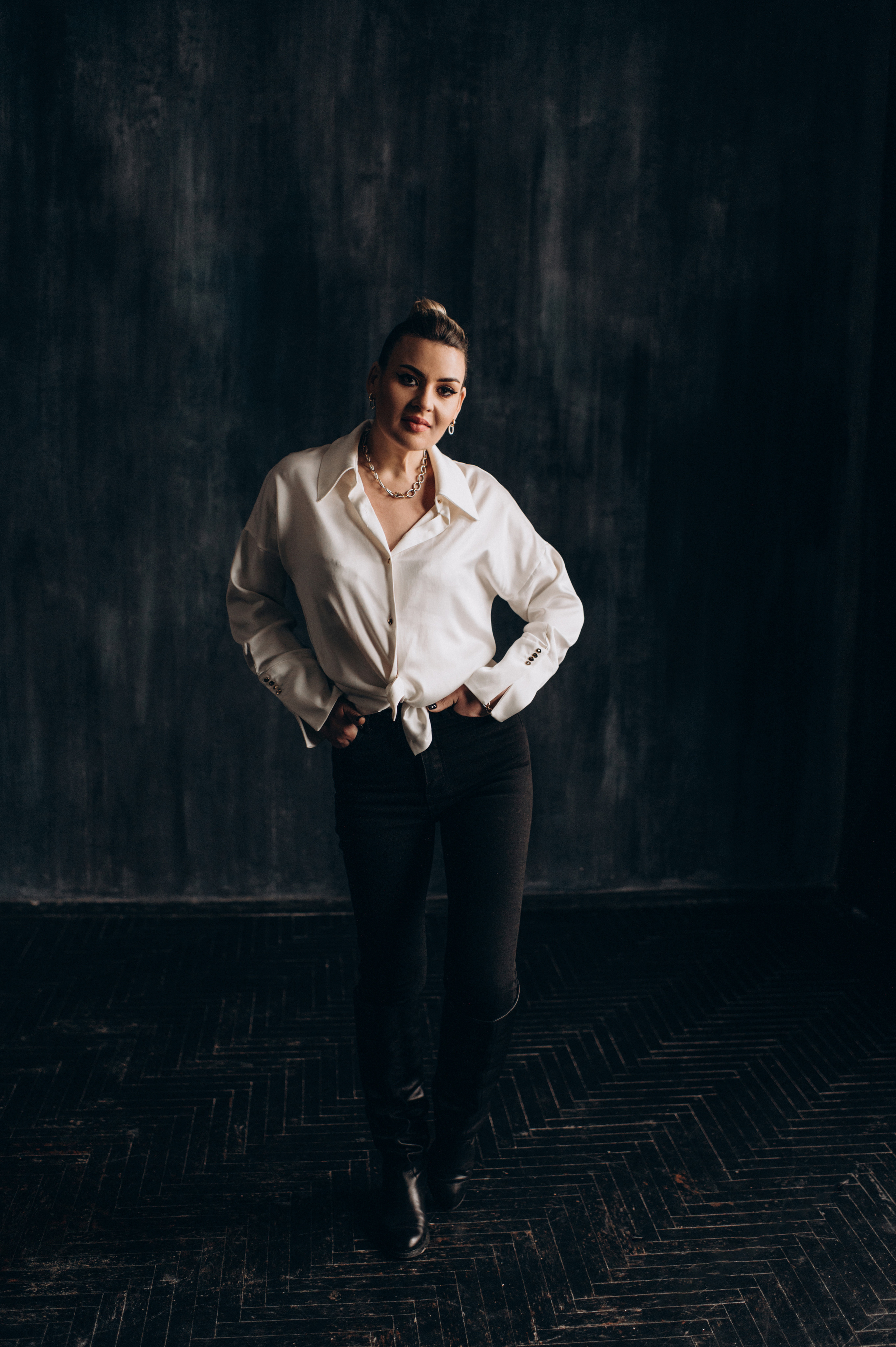 Індивідуальна фотосесія у студії. Сімейний, дитячий та індивідуальний фотограф в м. Тернопіль, м. Львів