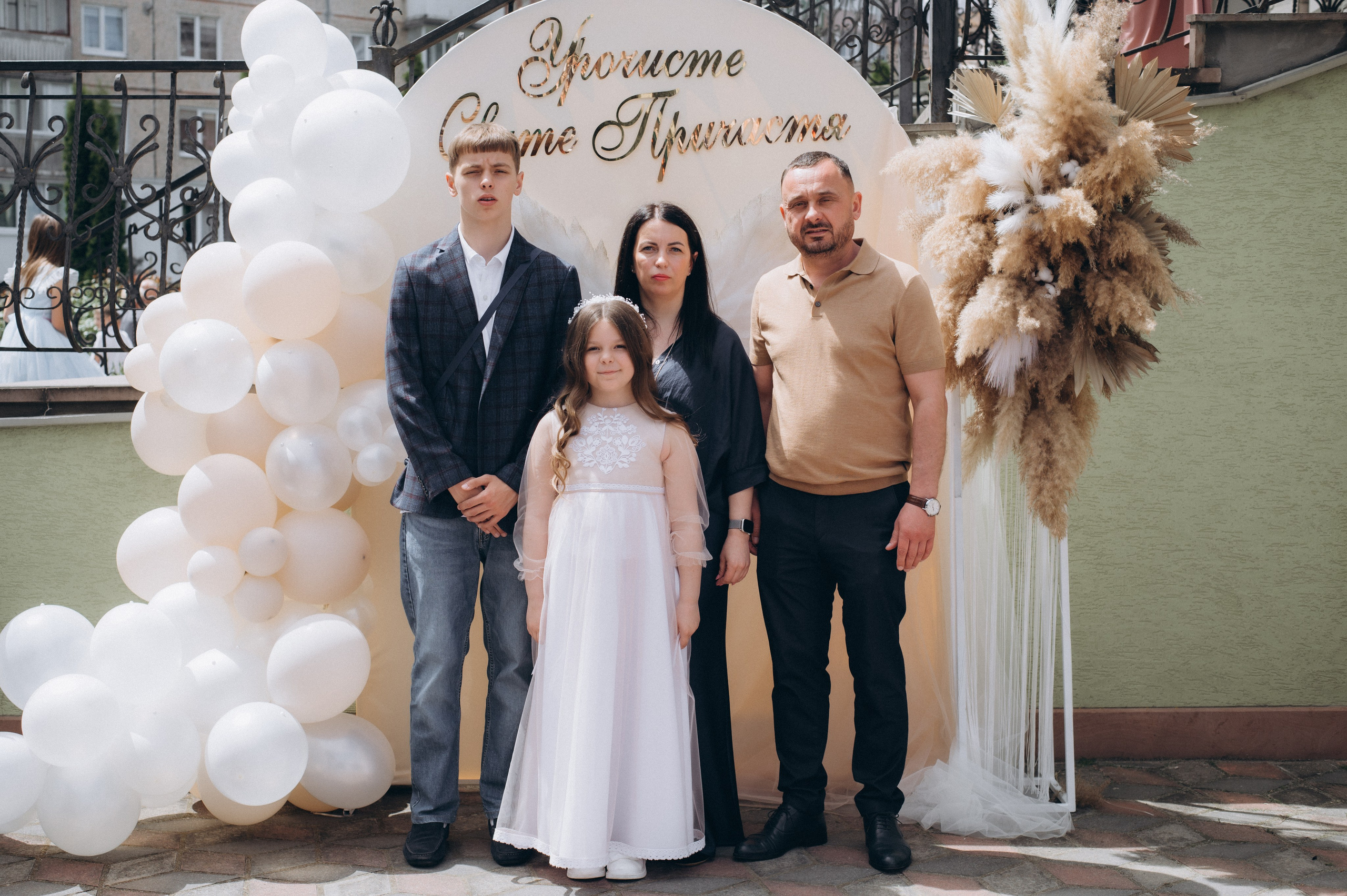 Фотосесія Причастя Тернопіль, зйомка Причастя, фотограф на Причастя Тернопіль, Причастя Львів, Причастя церква Михаїла Тернопіль. Сімейний, дитячий та індивідуальний фотограф в м. Тернопіль, м. Львів