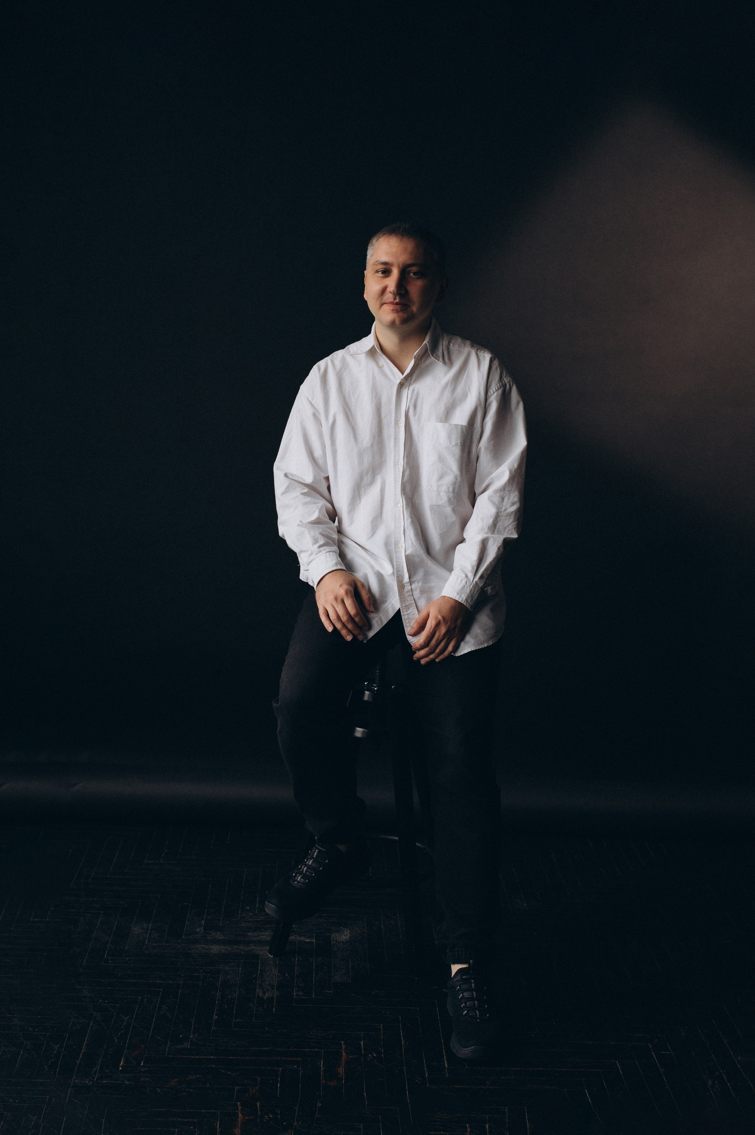 Портретна фотосесія чоловіків, чоловічий портрет, індивідуальна фотосесія Тернопіль, портретний фотограф Тернопіль. Сімейний, дитячий та індивідуальний фотограф в м. Тернопіль, м. Львів