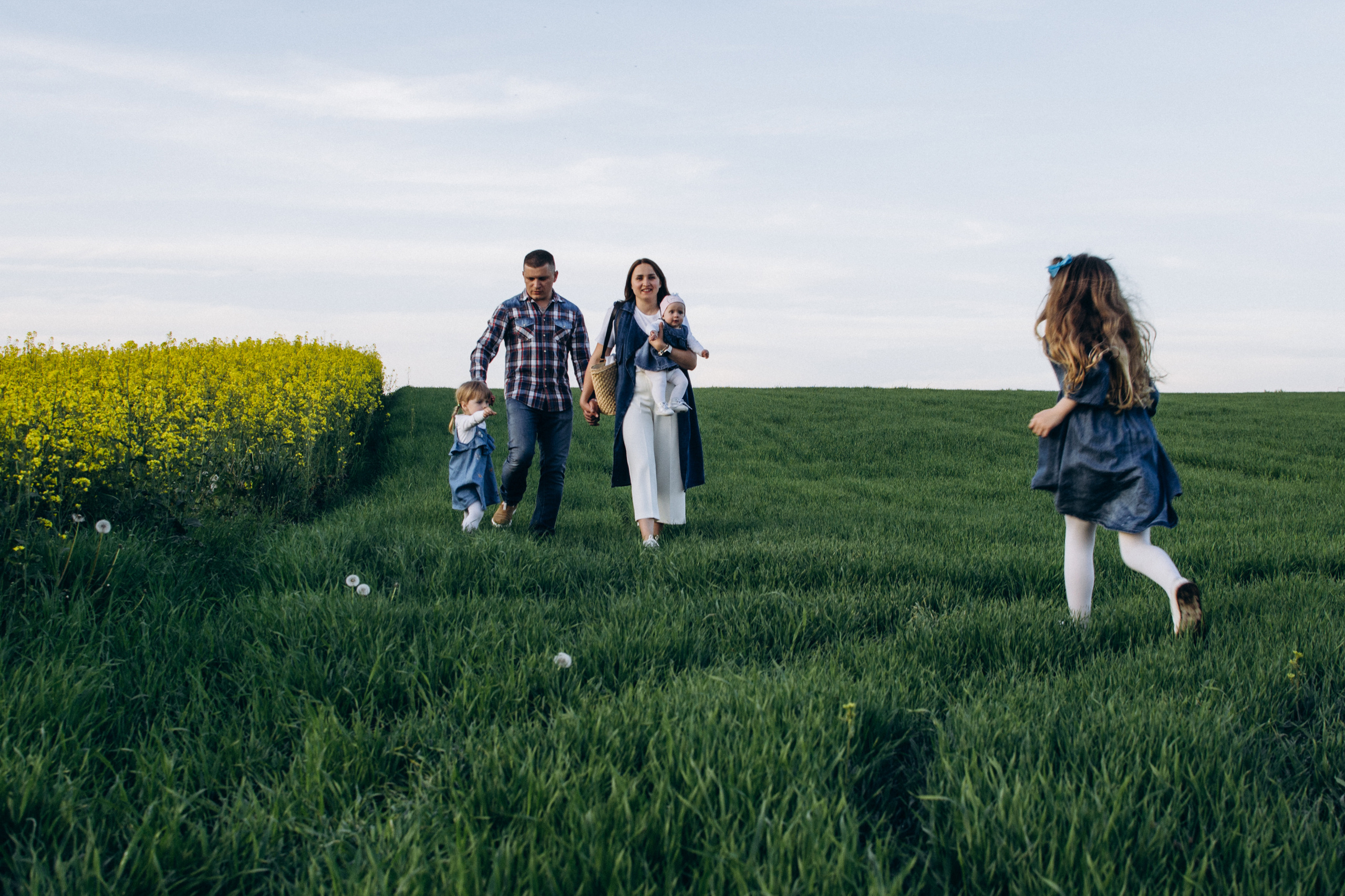 Сімейна фотосесія. Тарас, Тетяна, Орися, Яринка, Софія. Тернопільська обл. Сімейний, дитячий та індивідуальний фотограф в м. Тернопіль, м. Львів