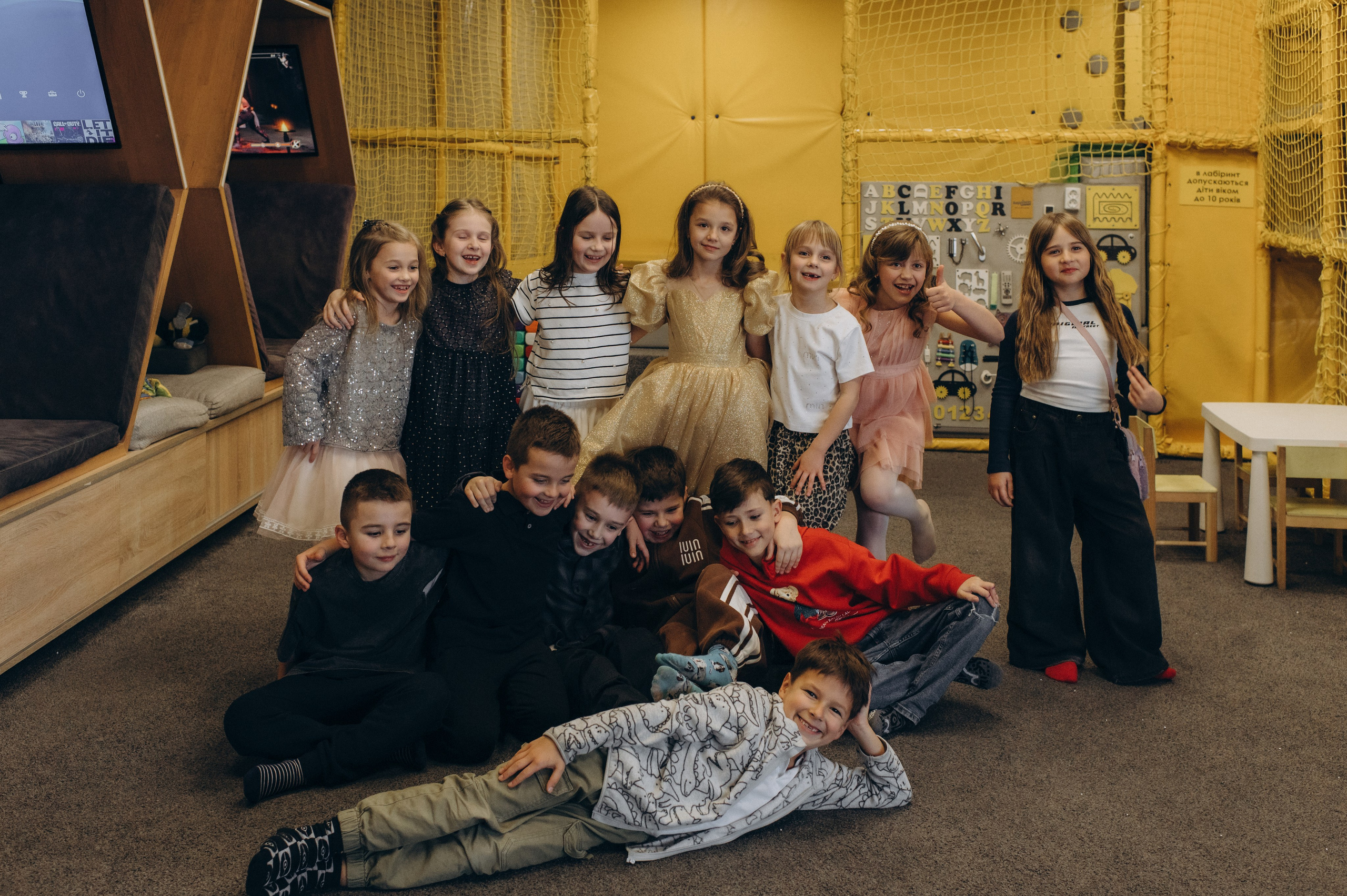 Фотосесія дня народження дитини, зйомка дитячого дня народження, фотосесія дитячого дня народження Тернопіль. Сімейний, дитячий та індивідуальний фотограф в м. Тернопіль, м. Львів