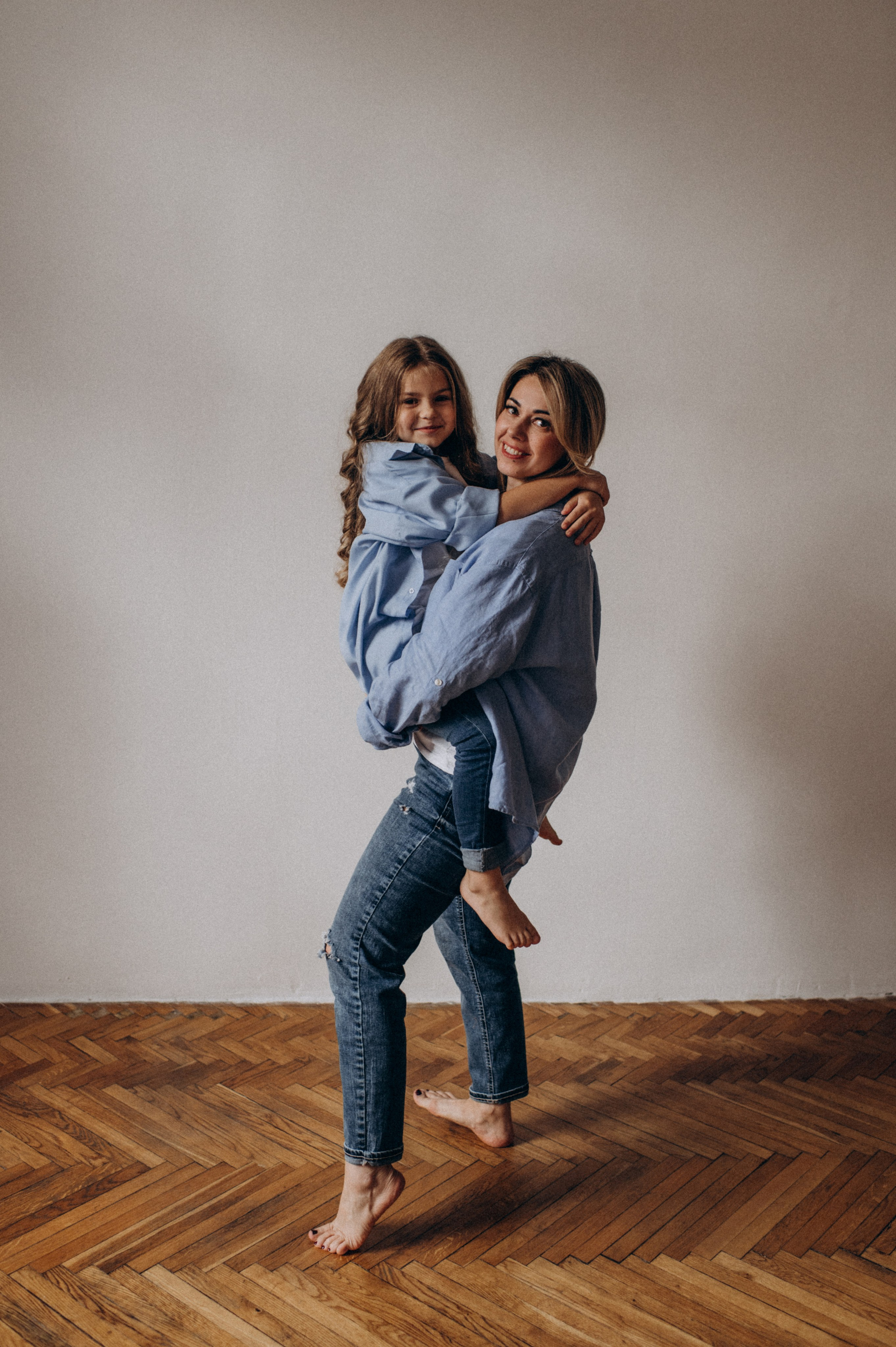 Індивідуальна фотосесія у студії, фотосесія дітей. Сімейний, дитячий та індивідуальний фотограф в м. Тернопіль, м. Львів