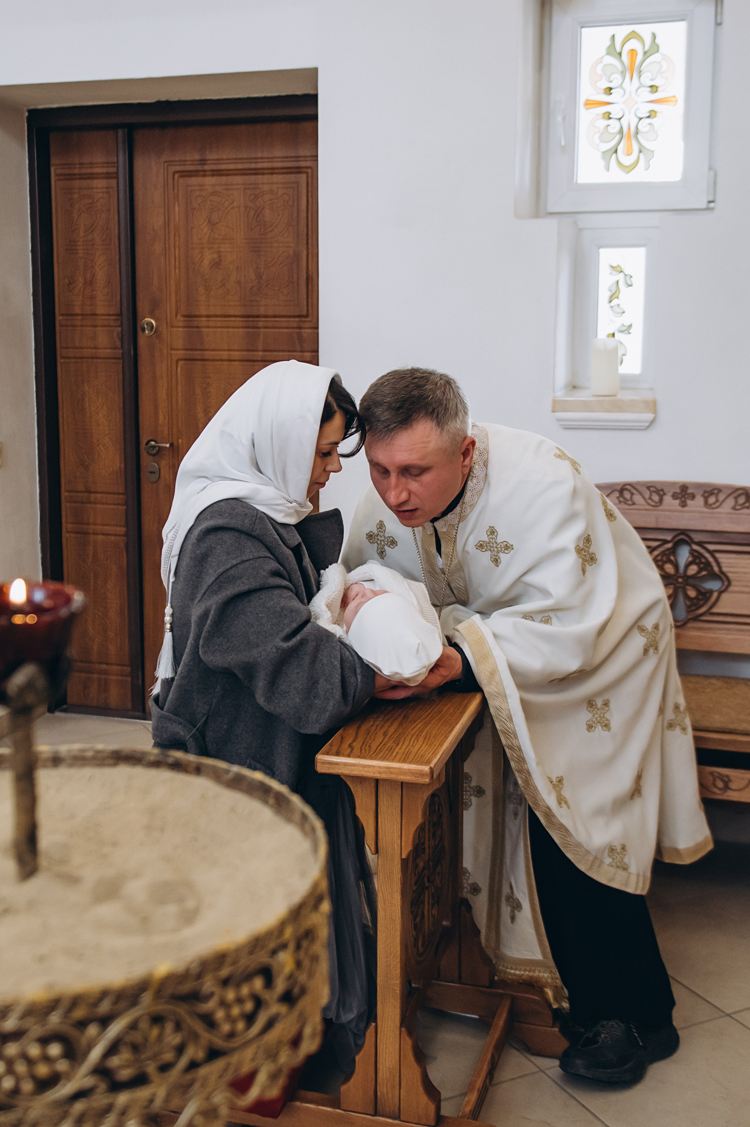 Фотосесія Хрещення Тернопіль, зйомка Хрестин Тернопіль, Храм Різдва Пресвятої Богородиці УГКЦ Тернопіль. Сімейний, дитячий та індивідуальний фотограф в м. Тернопіль, м. Львів