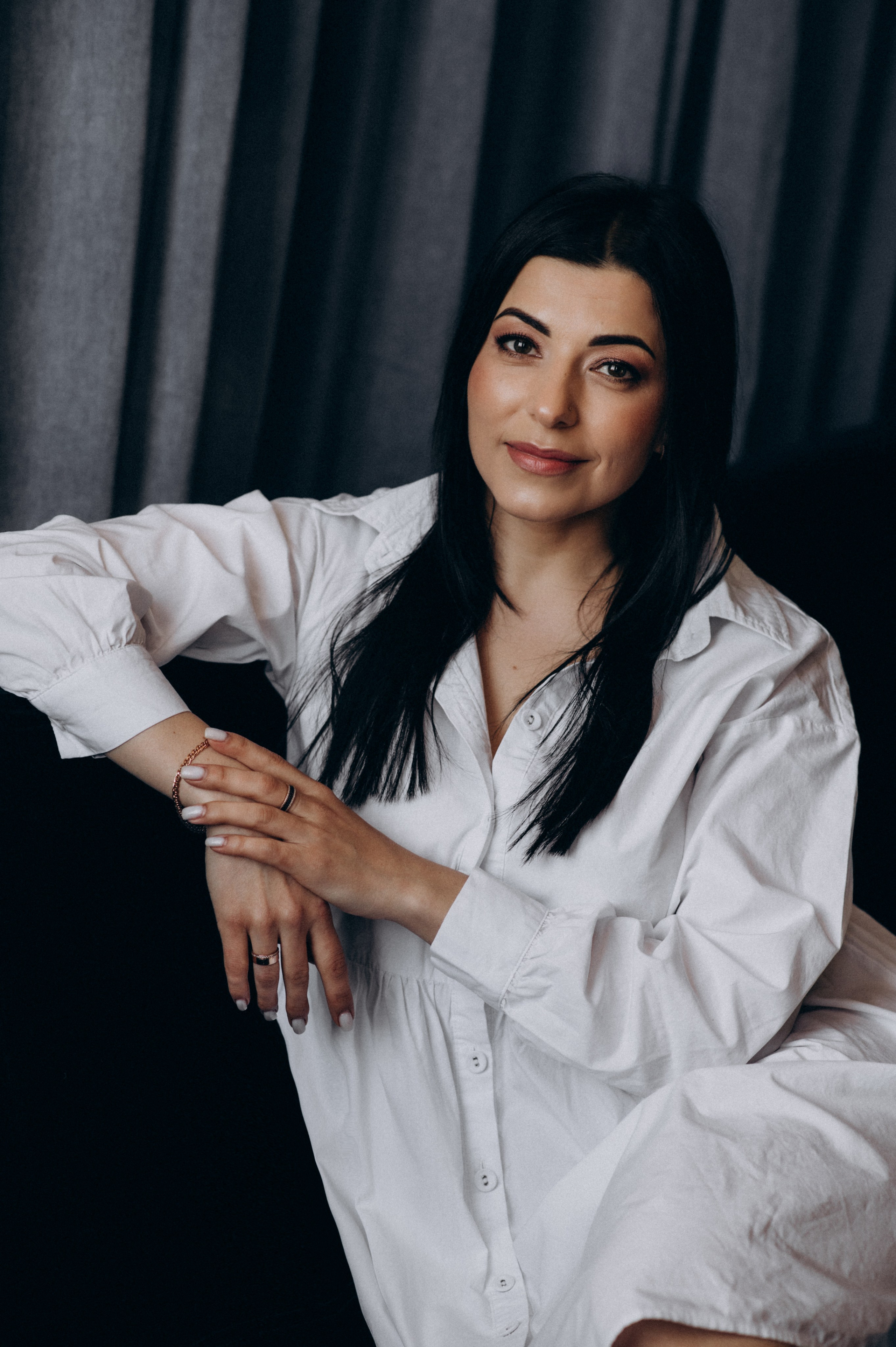 Індивідуальна фотосесія у студії, студійна зйомка Тернопіль Львів. Сімейний, дитячий та індивідуальний фотограф в м. Тернопіль, м. Львів